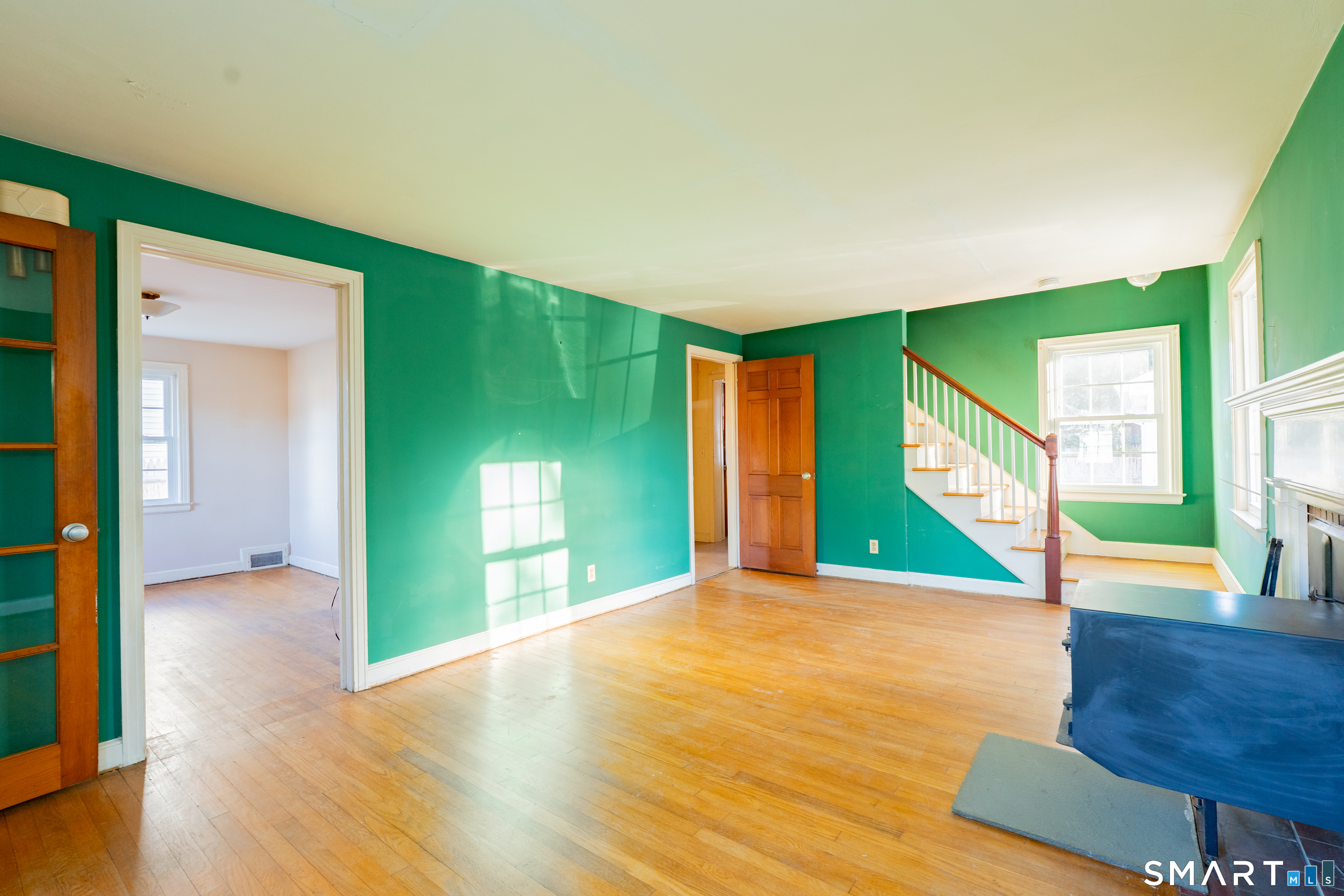 Homes for sale in Wethersfield, CT | 38 Wheeler Rd, Wethersfield, CT 06109 | MLS# 24148856