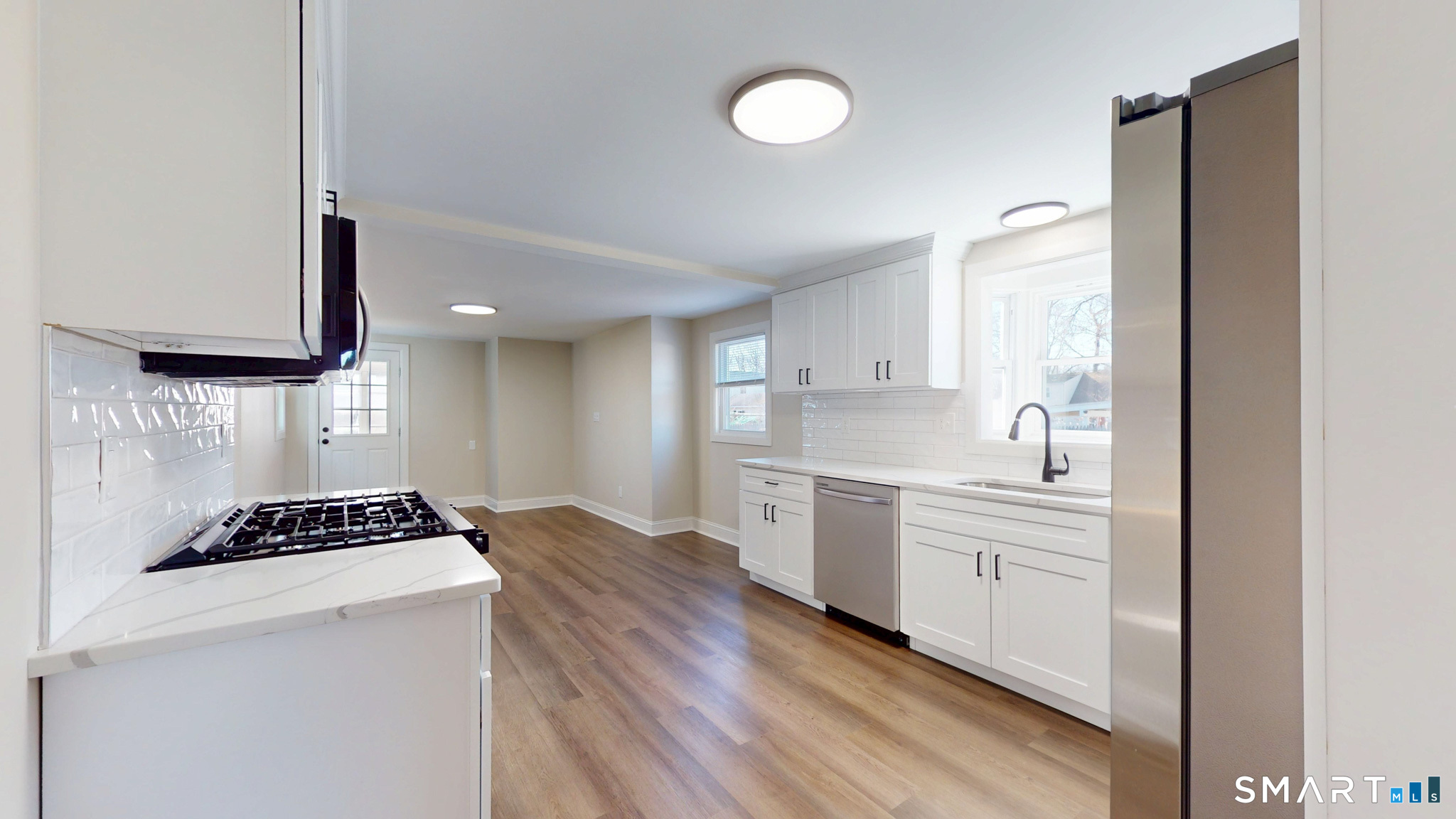 Photo 6 of 73 Coolidge Avenue, Newington, CT