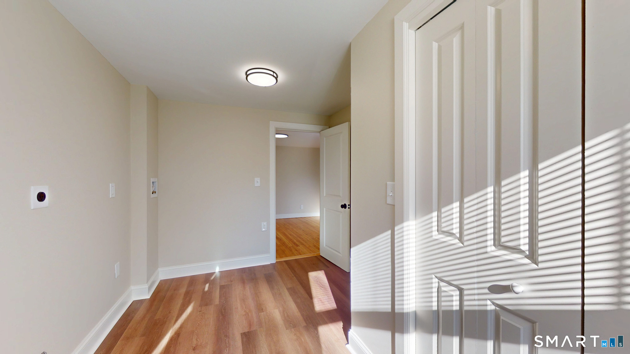 Photo 18 of 73 Coolidge Avenue, Newington, CT