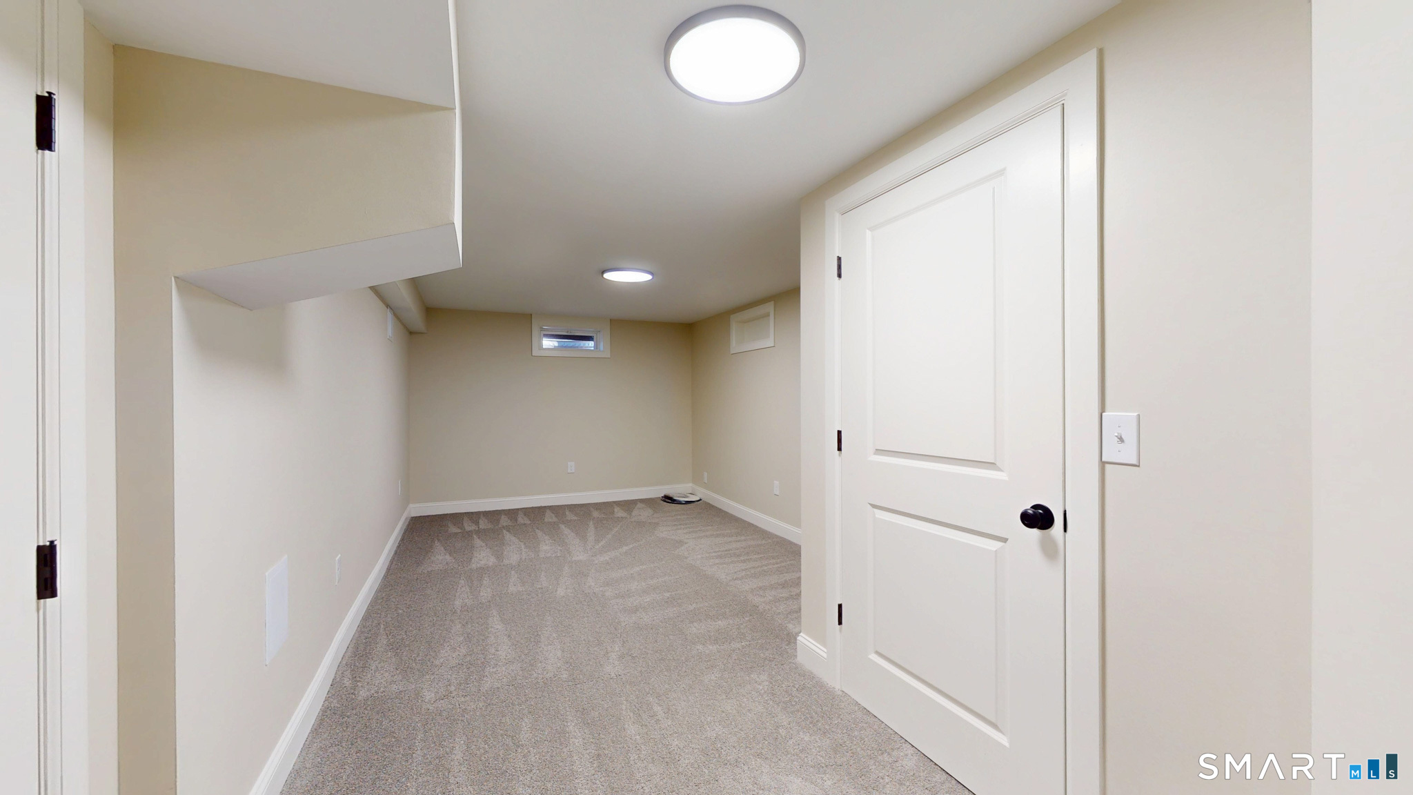 Photo 30 of 73 Coolidge Avenue, Newington, CT