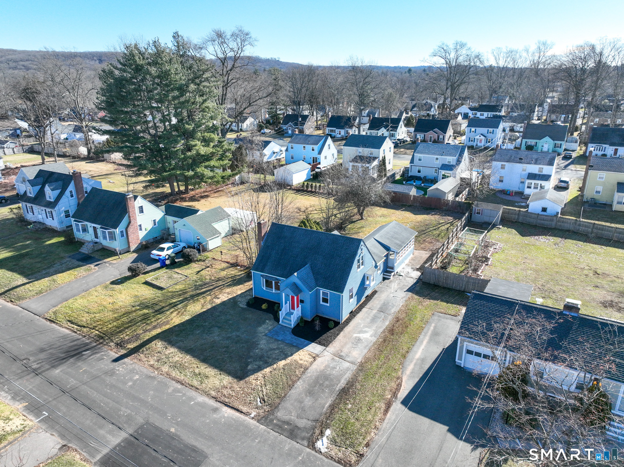 Photo 2 of 73 Coolidge Avenue, Newington, CT