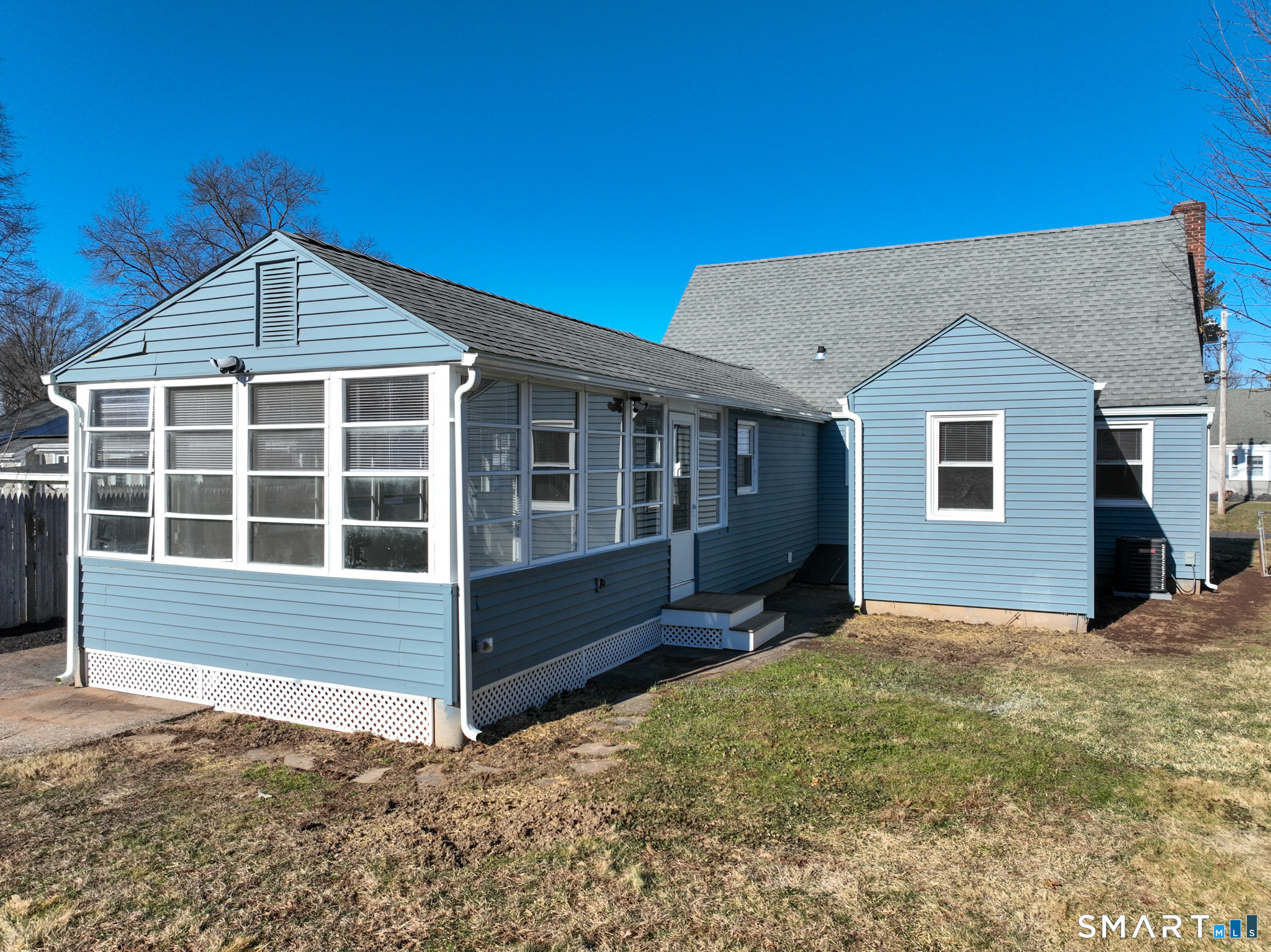 Photo 39 of 73 Coolidge Avenue, Newington, CT