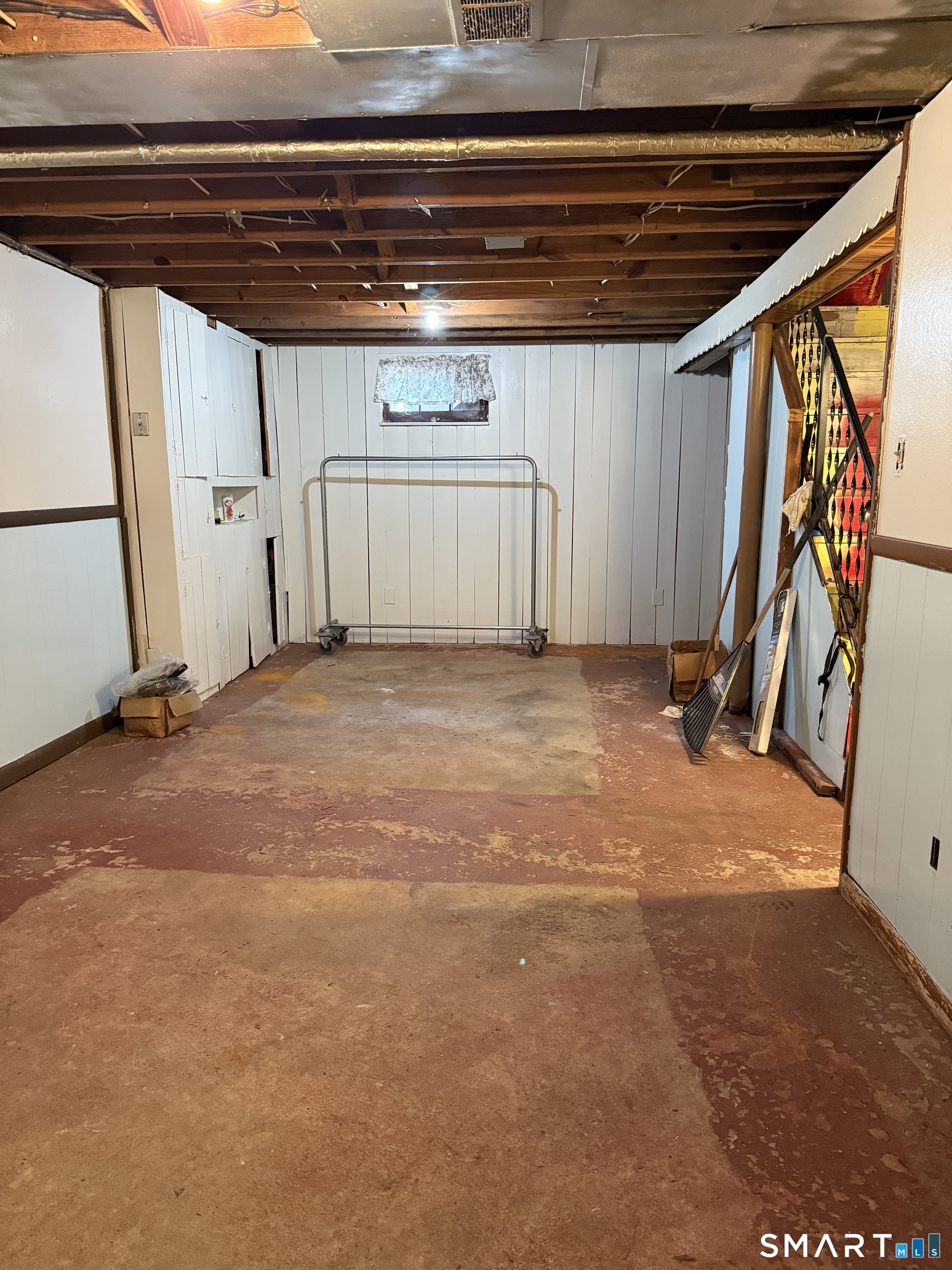 Photo 19 of 92 Garfield Road, Bristol, CT