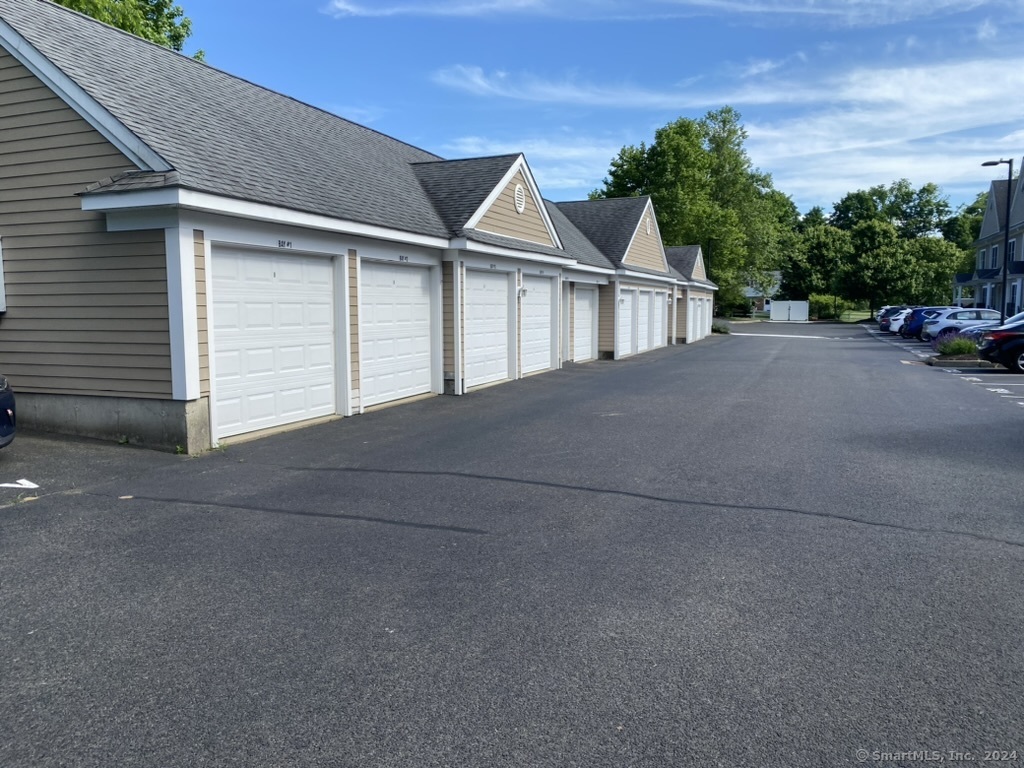 Photo 2 of 20 Orchard Street, Brookfield, CT