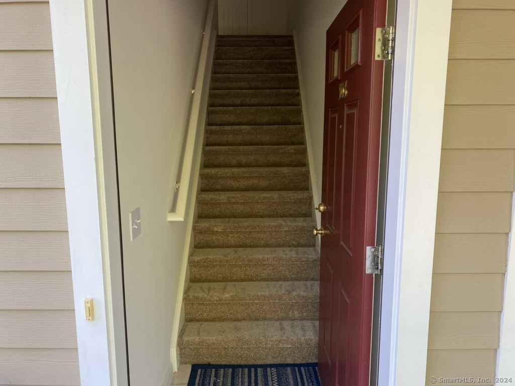 Photo 3 of 20 Orchard Street, Brookfield, CT