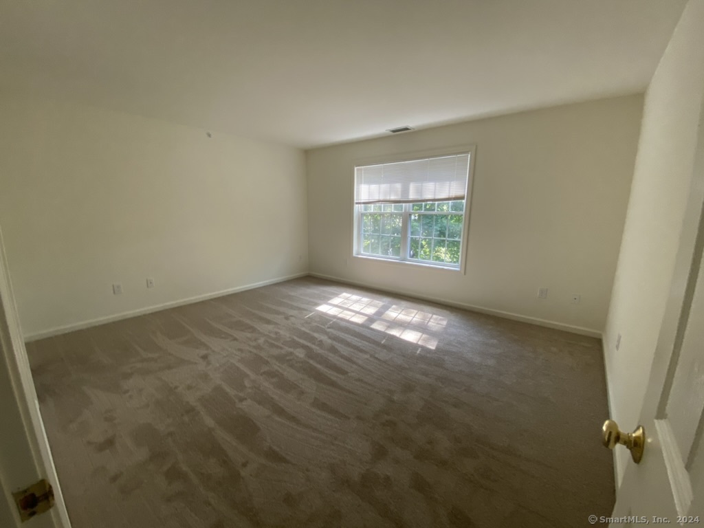 Photo 10 of 20 Orchard Street, Brookfield, CT