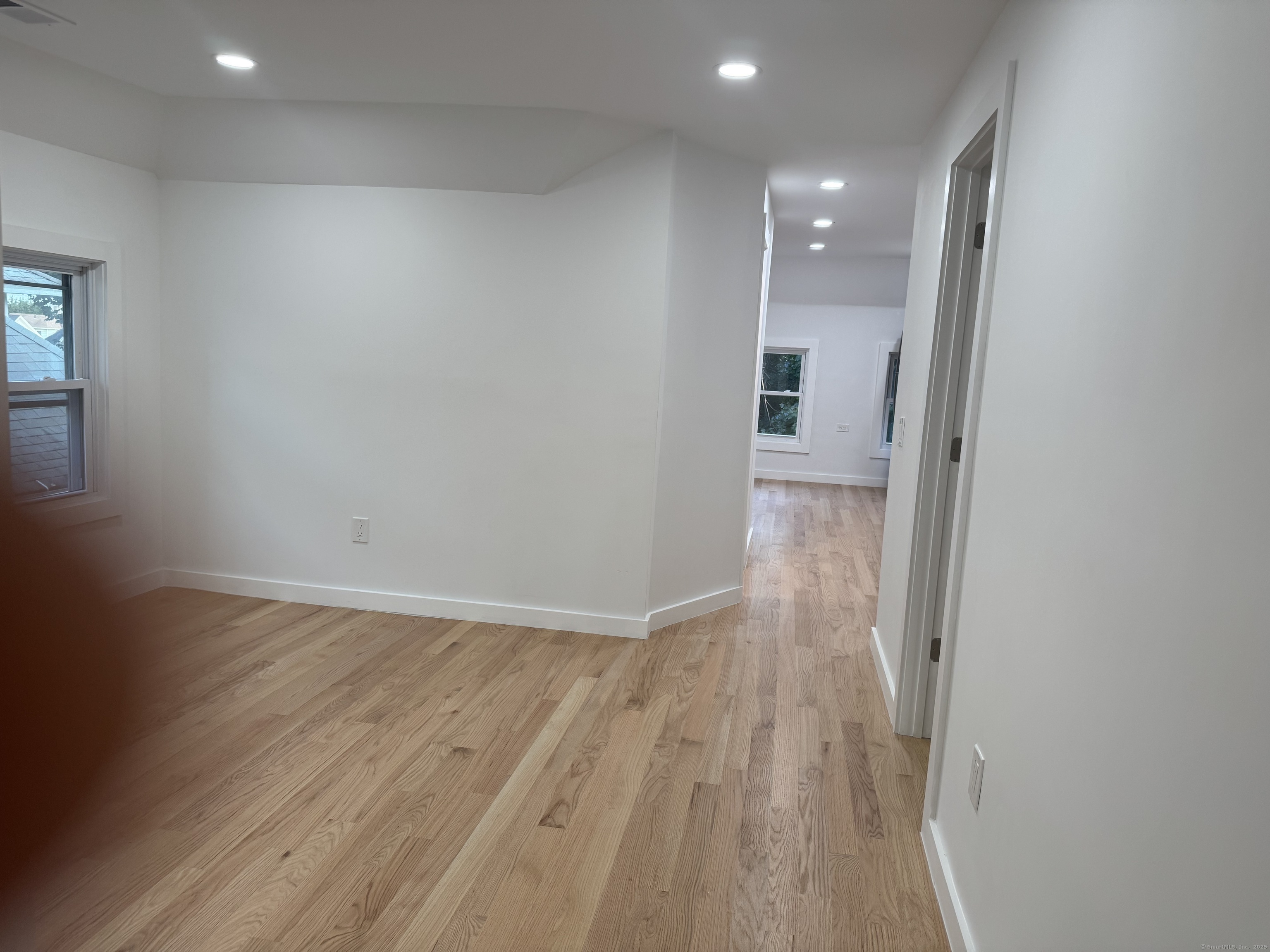 Photo 12 of 263 Hawley Avenue, Bridgeport, CT