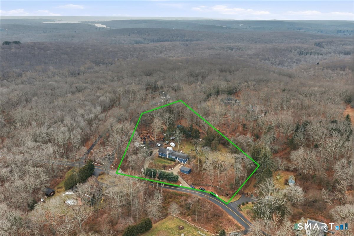 Photo 38 of 110 Butlertown Road, Waterford, CT