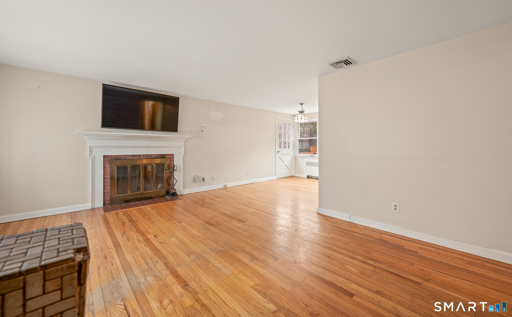 Homes for sale in Hamden, CT | 55 Forest St, Hamden, CT 06518 | MLS# 24149516