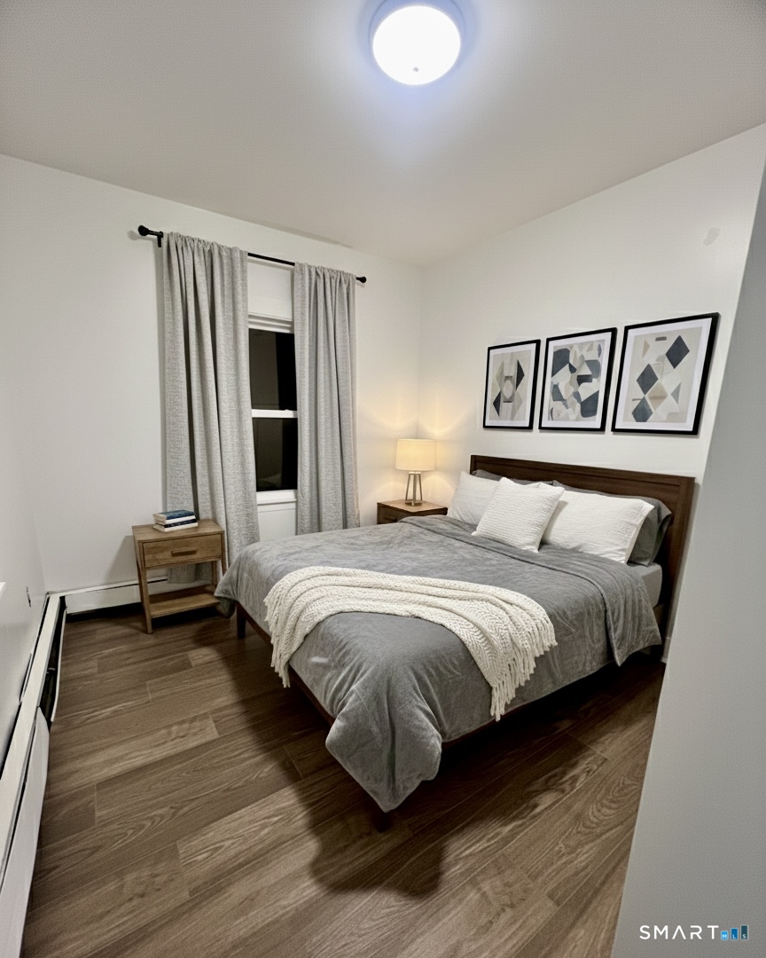 Photo 6 of 93 Park Terrace, Bridgeport, CT