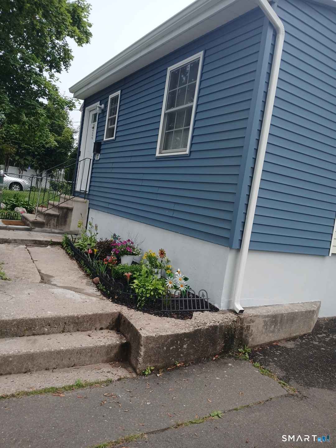 Homes for sale in Bristol, CT | 196 Frederick St, Bristol, CT 06010 | MLS# 24075814