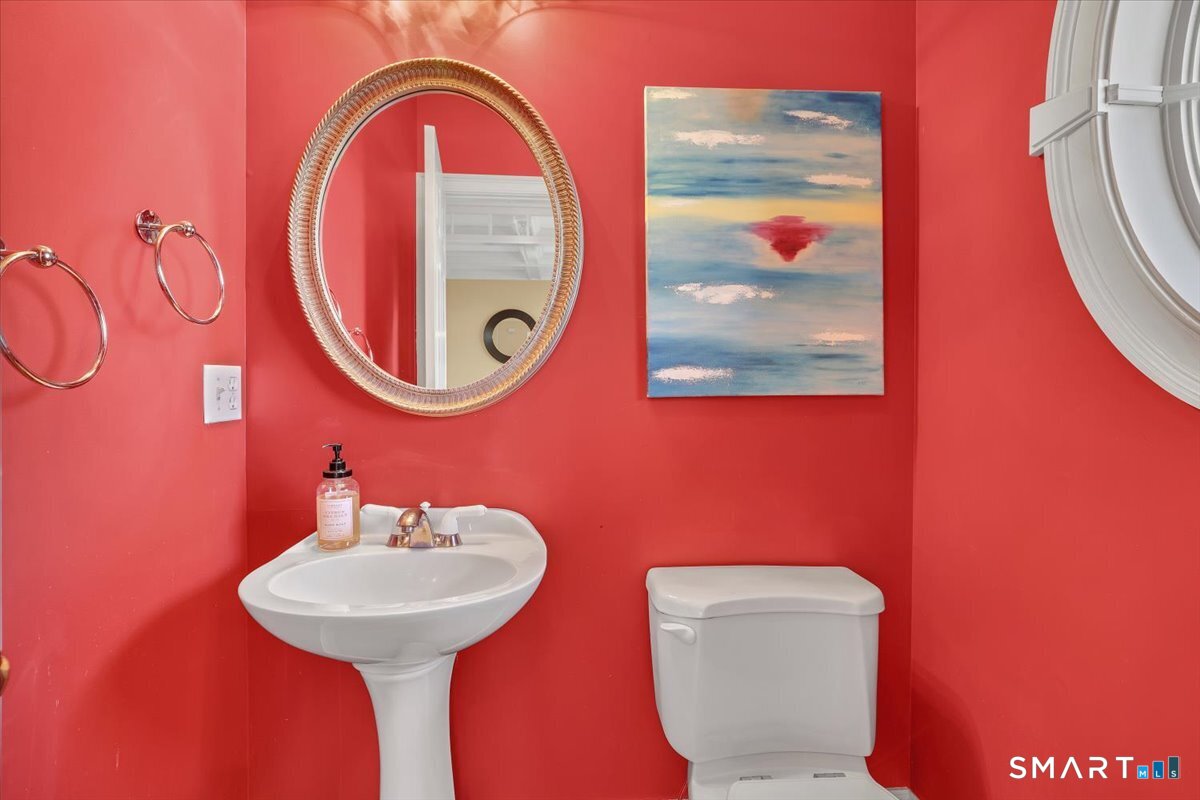 Homes for sale in Glastonbury, CT | 168 Fern St, Glastonbury, CT 06033 | MLS# 24149707