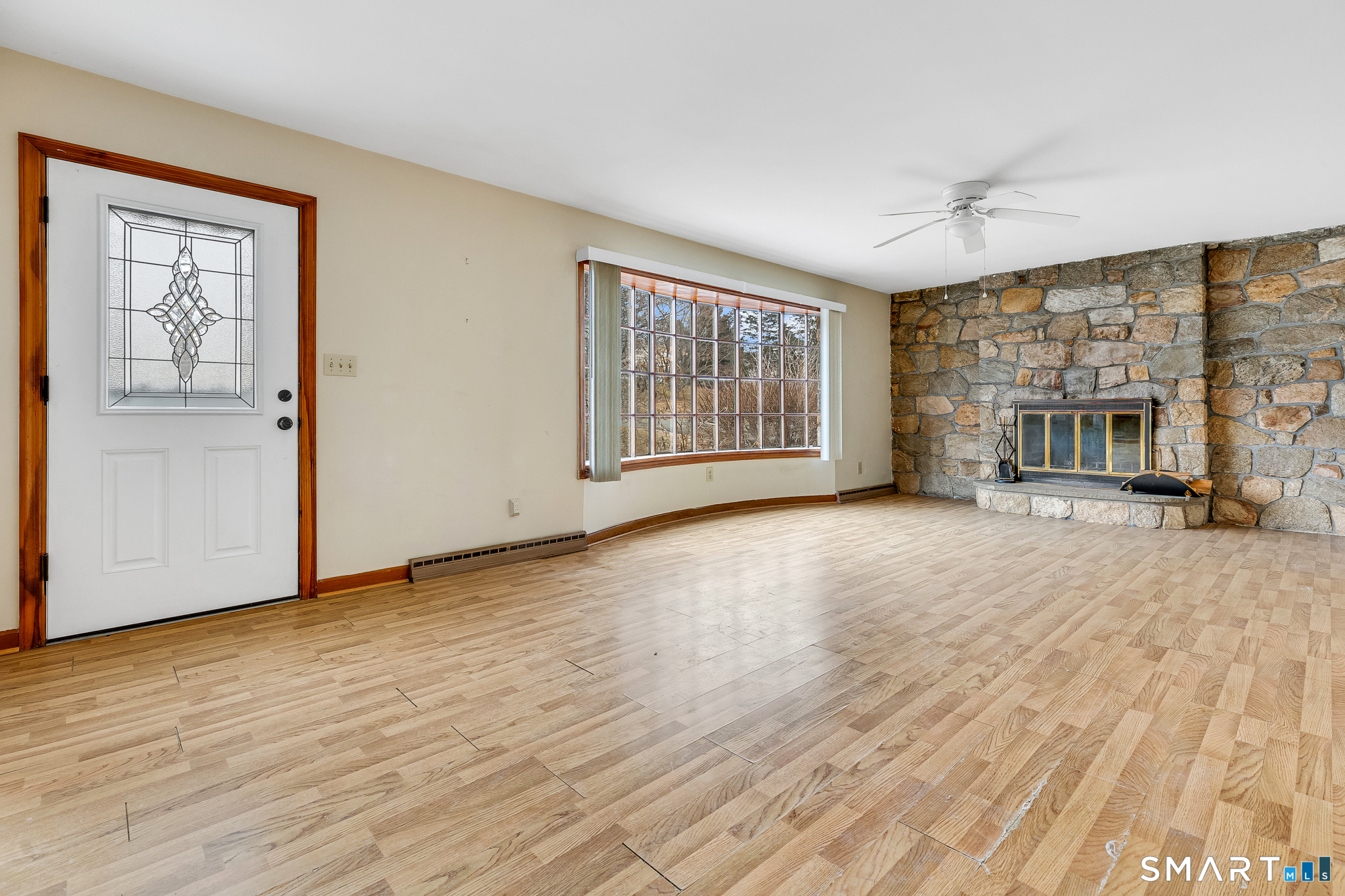 Homes for sale in Danbury, CT | 9 Greenview Rd, Danbury, CT 06811 | MLS# 24149735