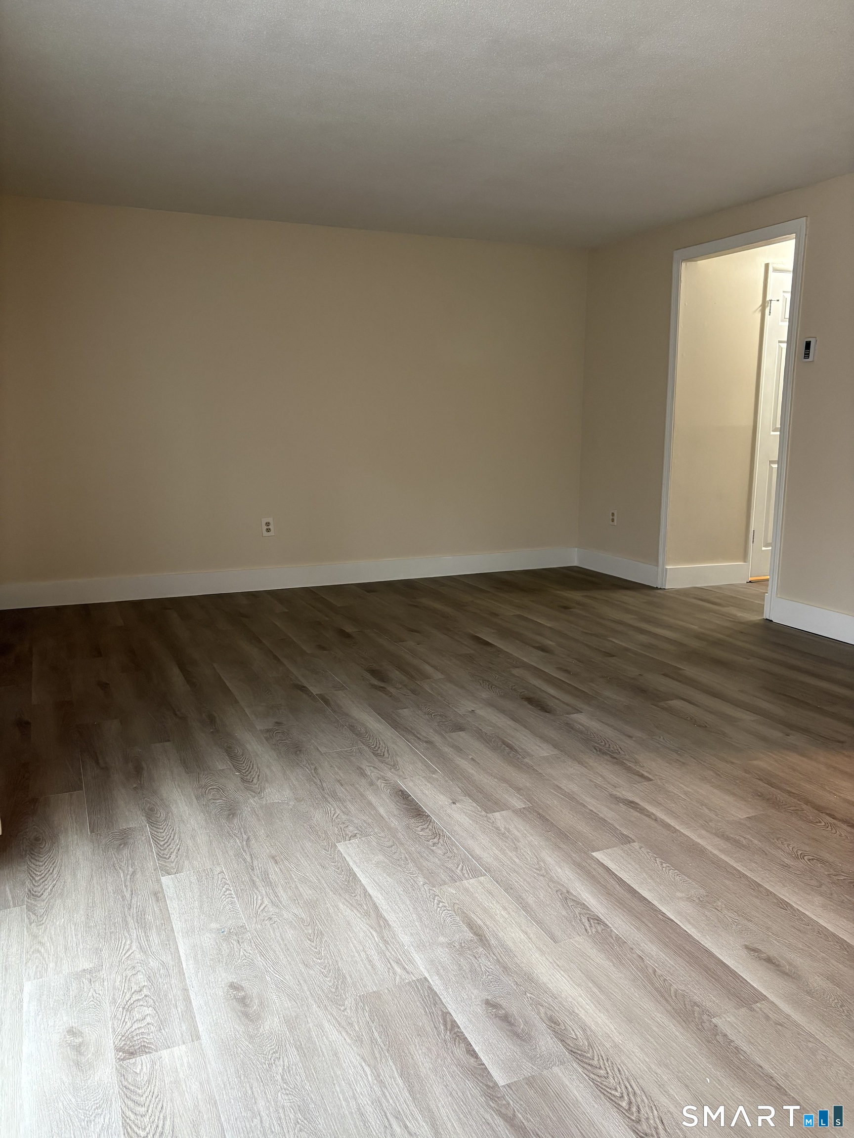 Photo 16 of 20 Lakeside Drive, Ledyard, CT