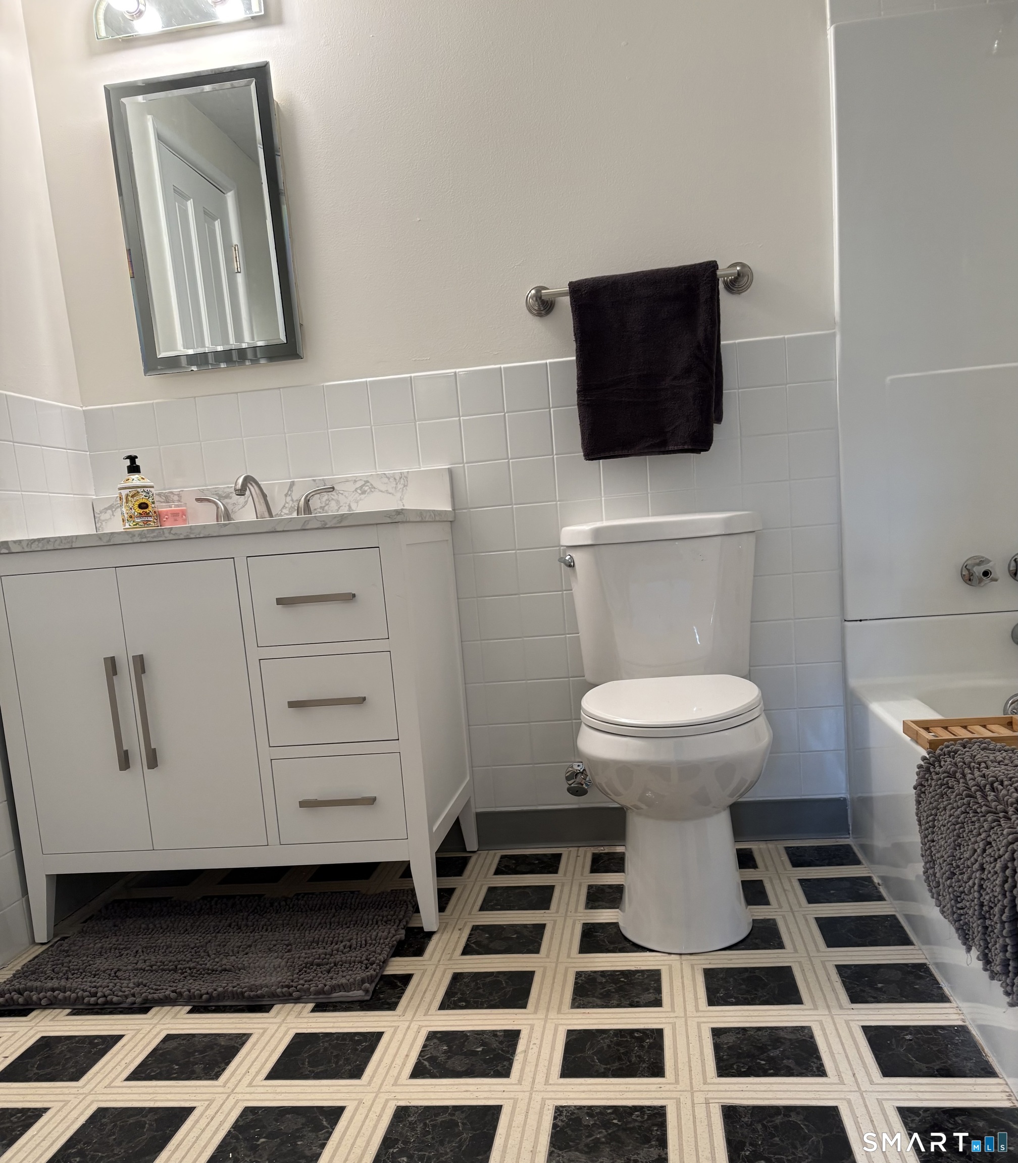 Photo 26 of 20 Lakeside Drive, Ledyard, CT