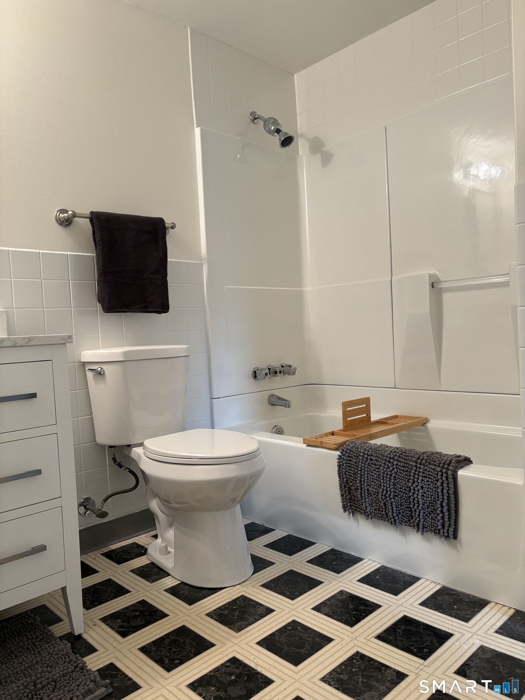 Photo 28 of 20 Lakeside Drive, Ledyard, CT