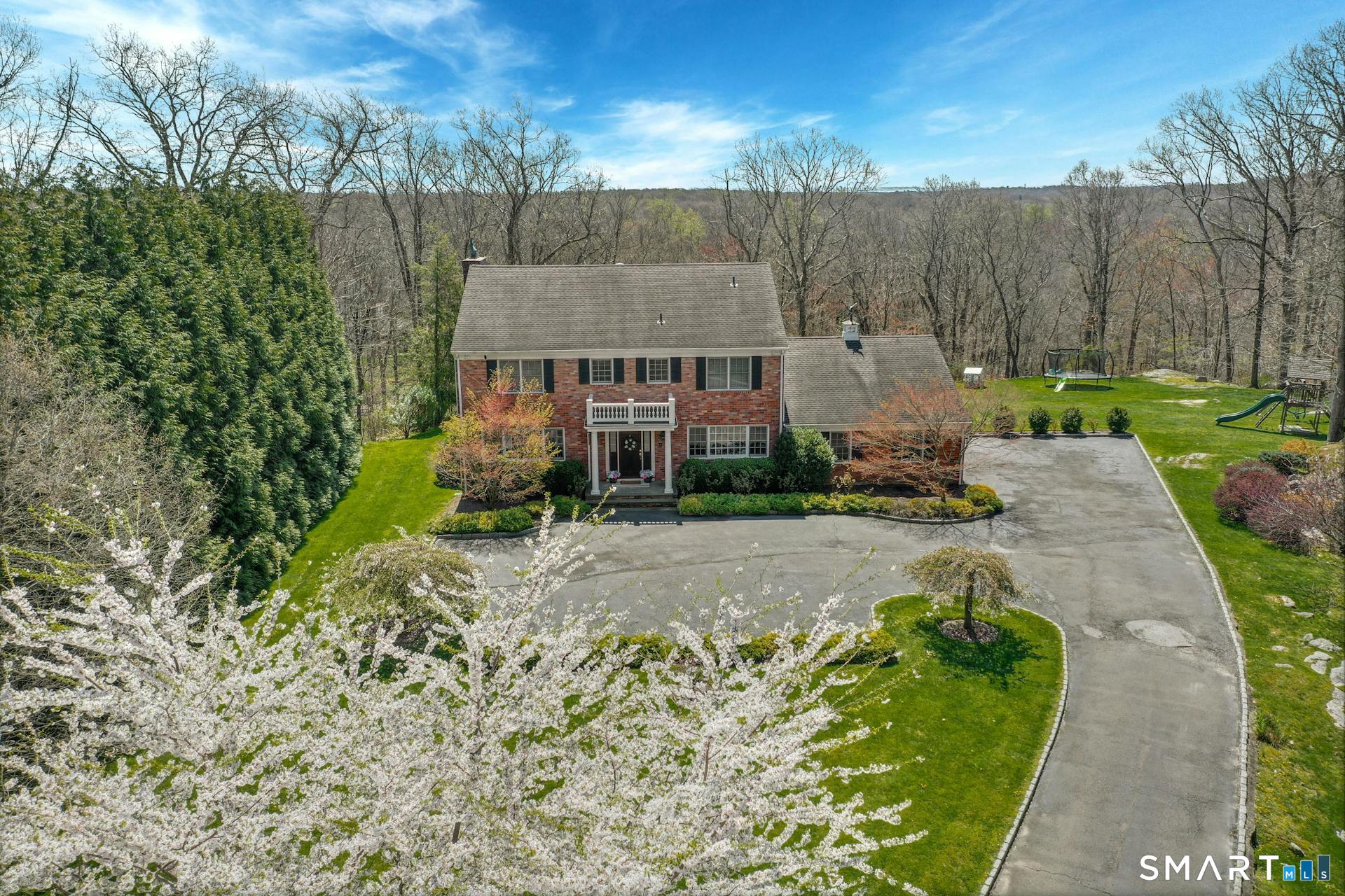 Homes for sale in Stamford, CT | 191 Mountain Wood Rd, Stamford, CT 06903 | MLS# 24149751