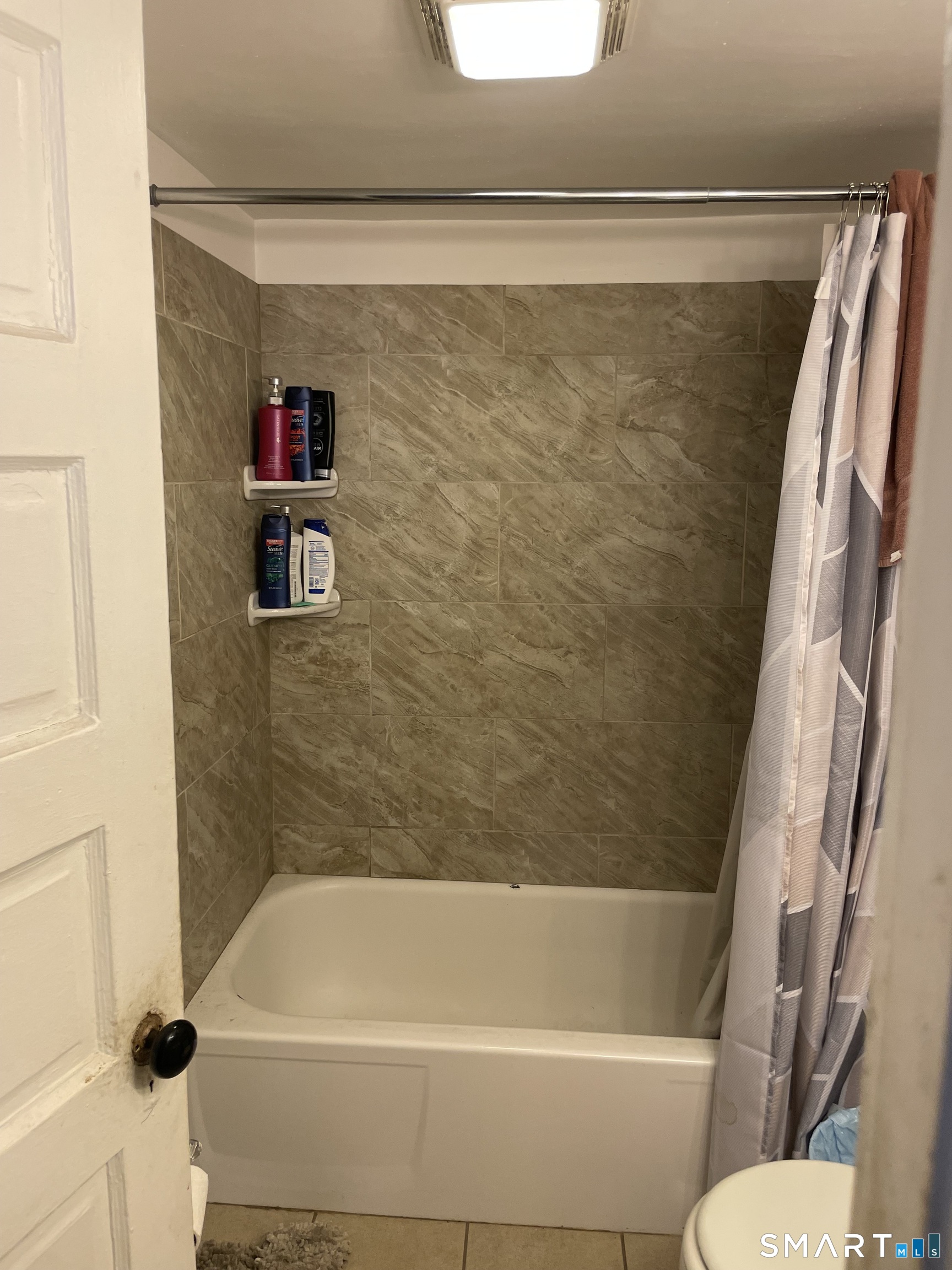 Homes for sale in Bridgeport, CT | 98 Carroll Ave, Bridgeport, CT 06608 | MLS# 24149749