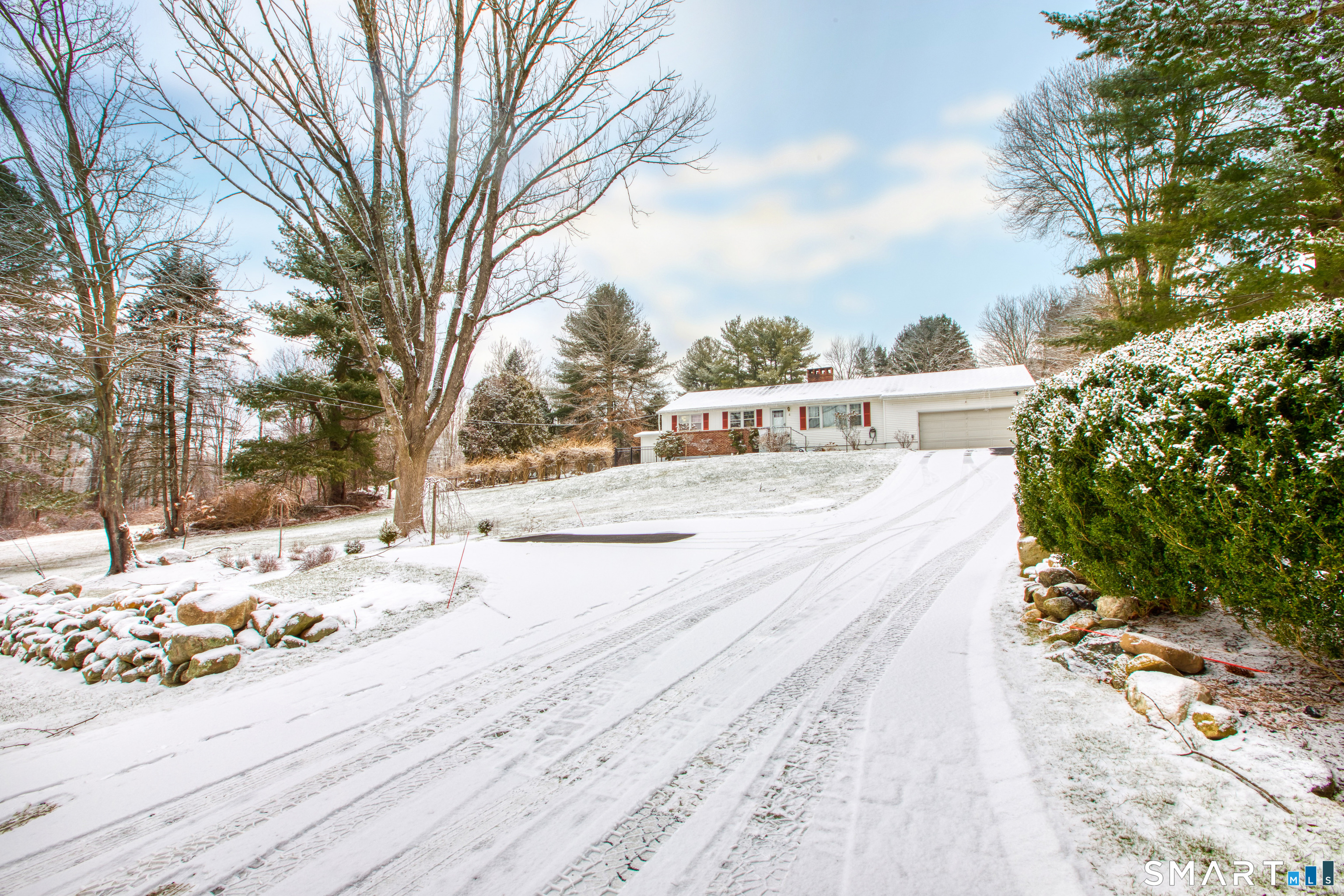 Homes for sale in Bethel, CT | 4 Edmond Rd, Bethel, CT 06801 | MLS# 24149753