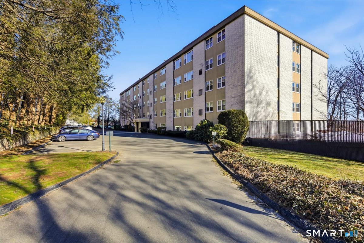 Homes for sale in Hamden, CT | 707 Mix Ave #38, Hamden, CT 06514 | MLS# 24149617