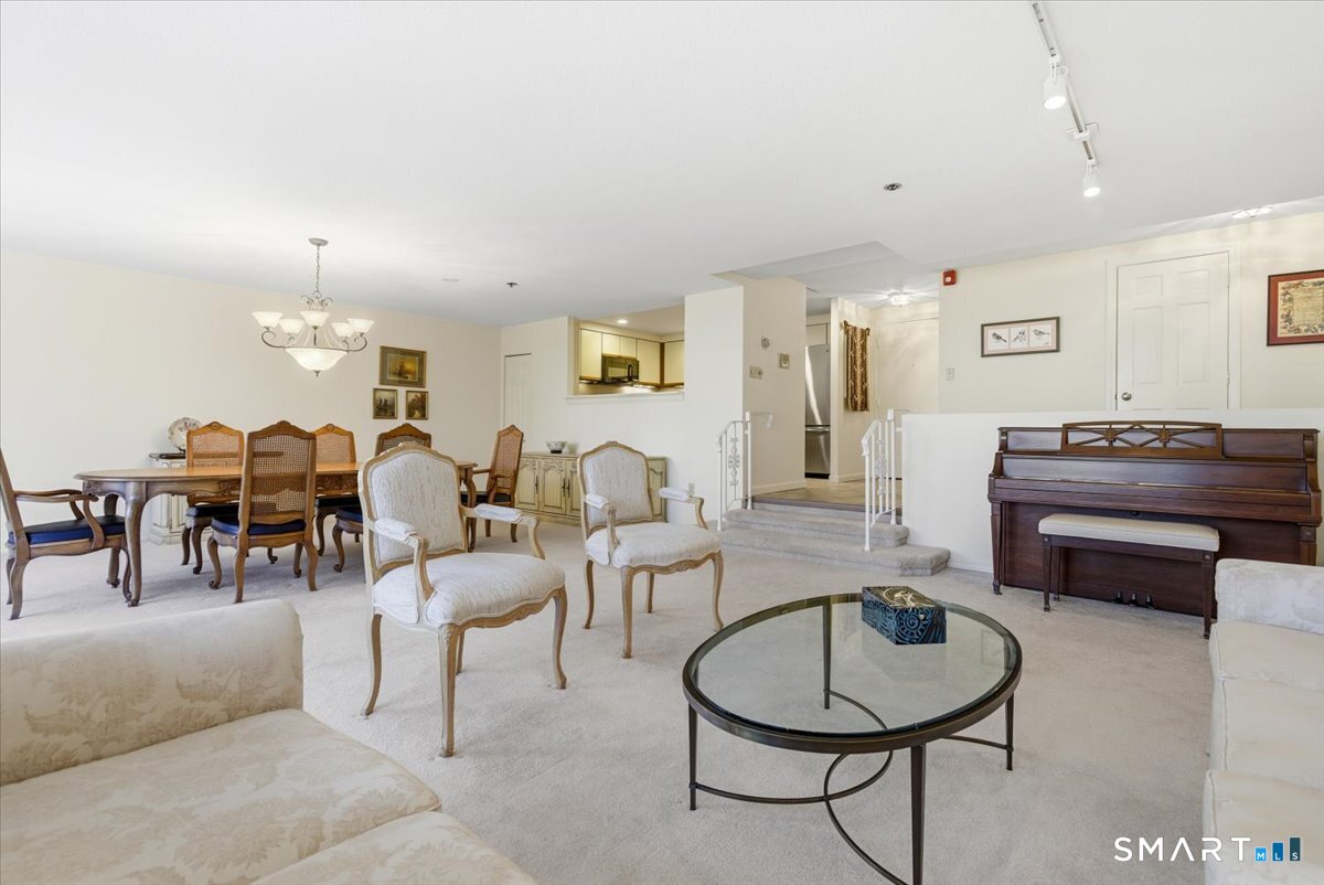 Photo 6 of 707 Mix Avenue, Hamden, CT