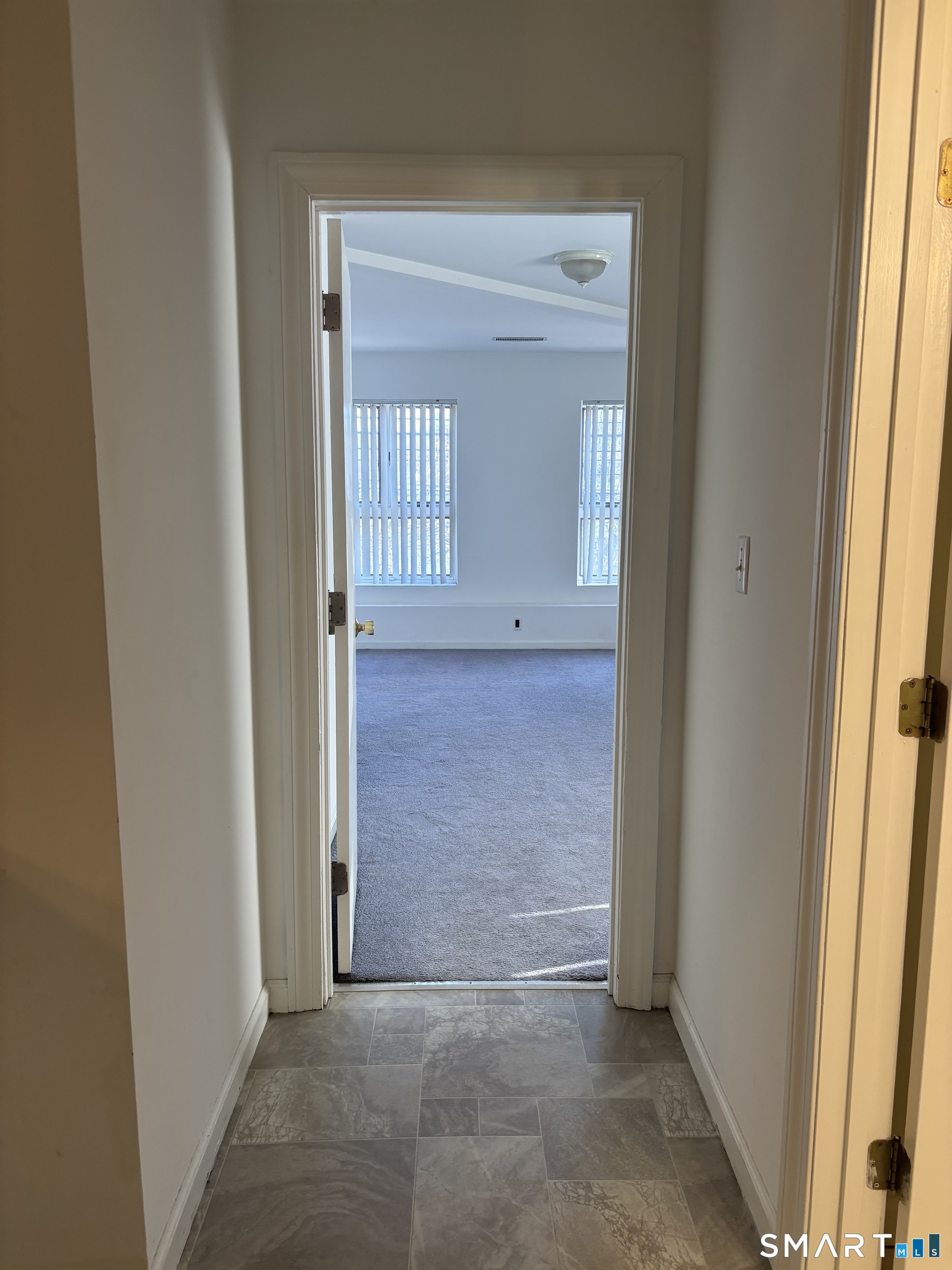 10 Collins, Hamden, 06514, 2 Bedrooms Bedrooms, 0 ,1 BathroomBathrooms,Residential Rental,For Sale,Collins,0,24149760