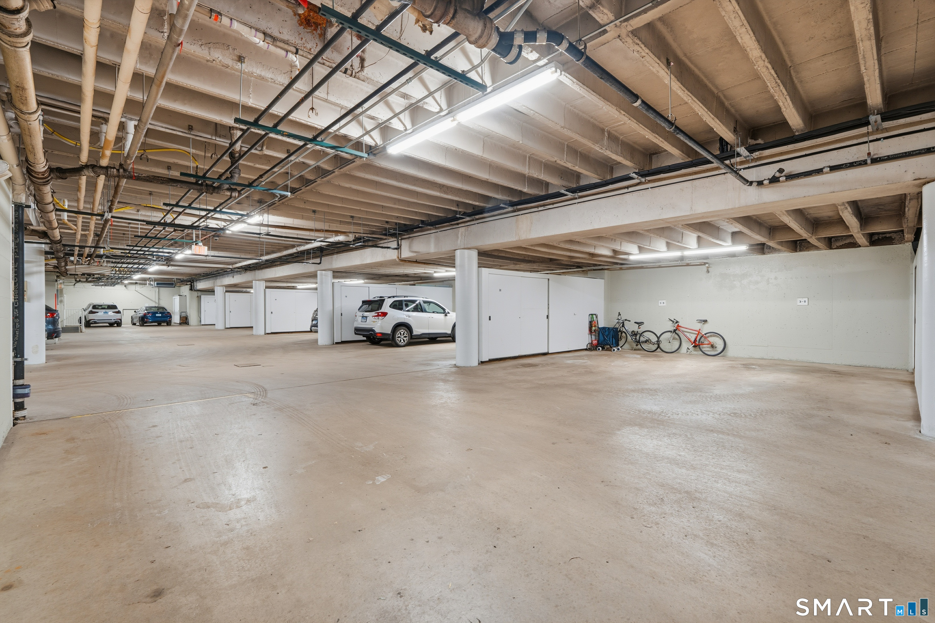 Homes for sale in West Hartford, CT | 1028 Farmington Ave #APT 3G, West Hartford, CT 06107 | MLS# 24148999