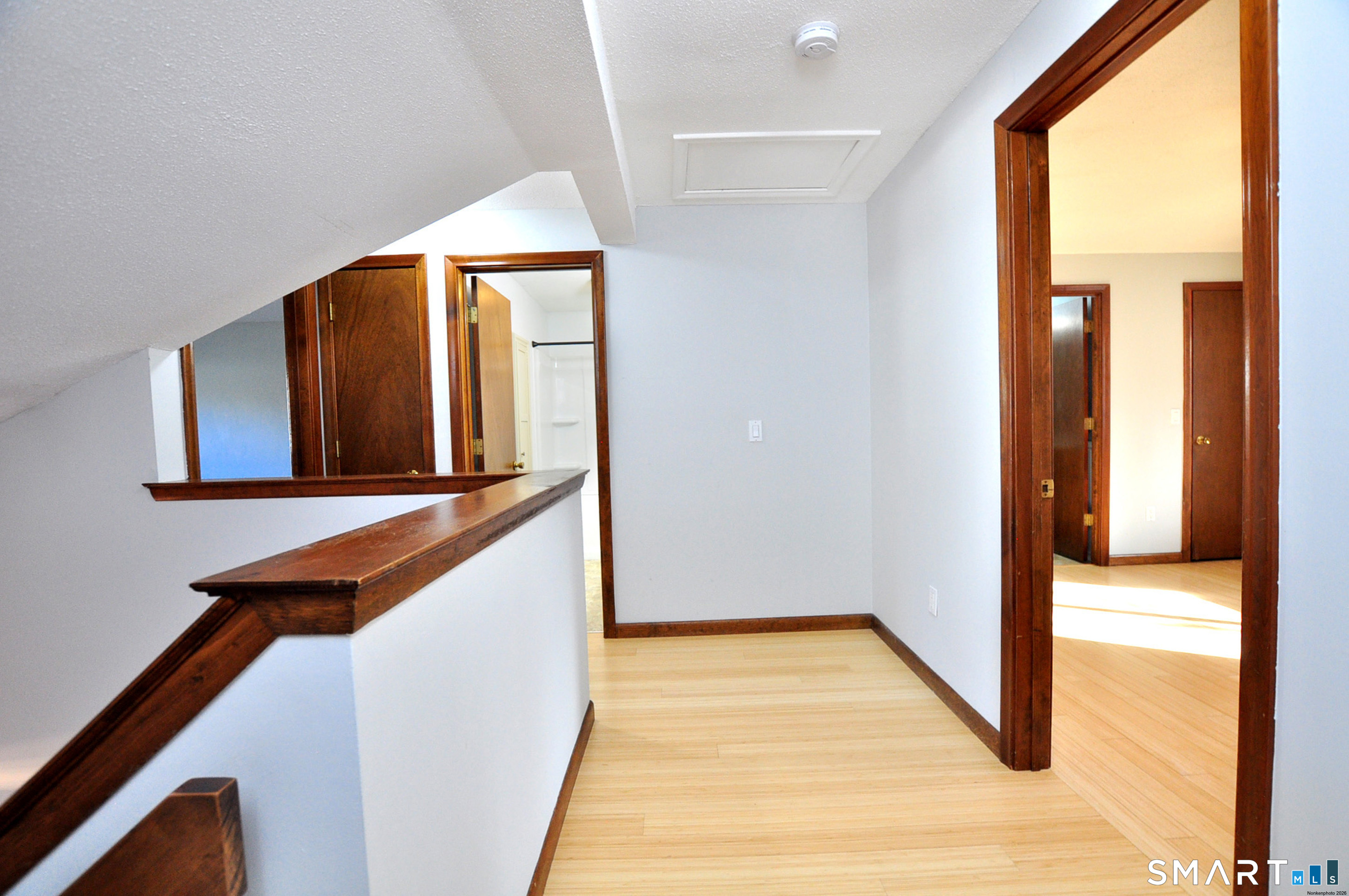 Photo 28 of 83 Oak Forest Drive, Manchester, CT