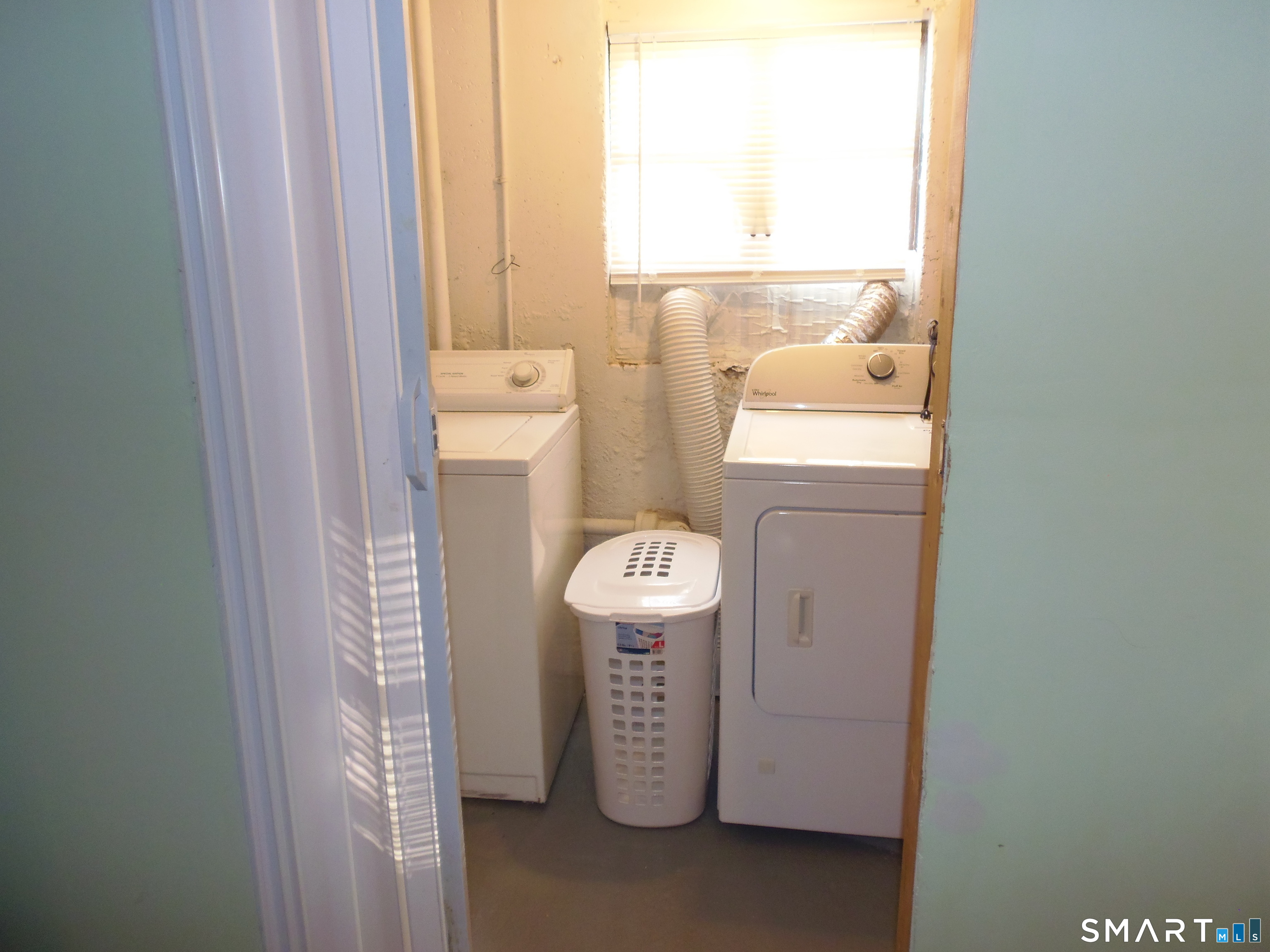 Photo 29 of 139 Forest Street, East Hartford, CT