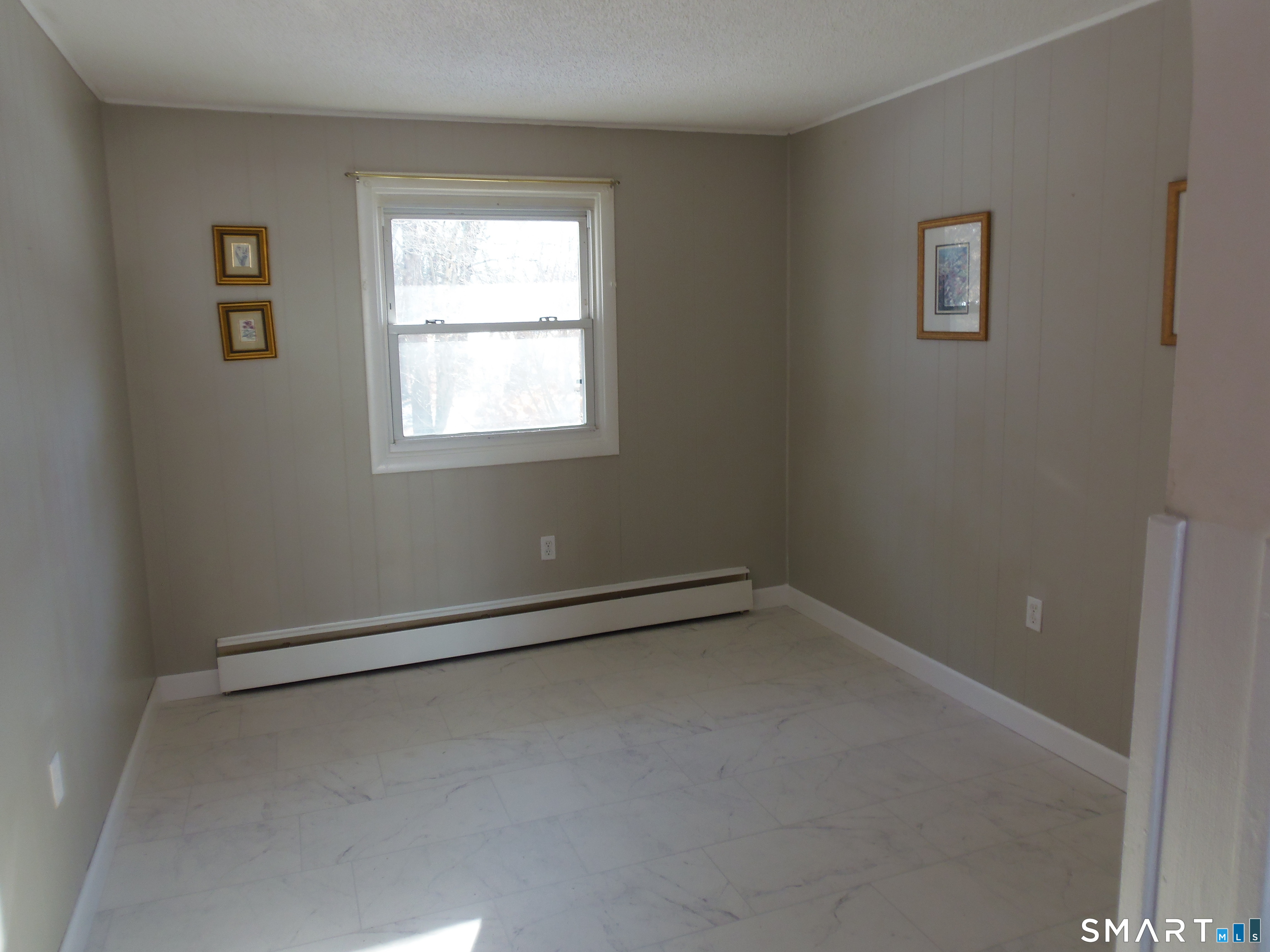 Photo 8 of 139 Forest Street, East Hartford, CT