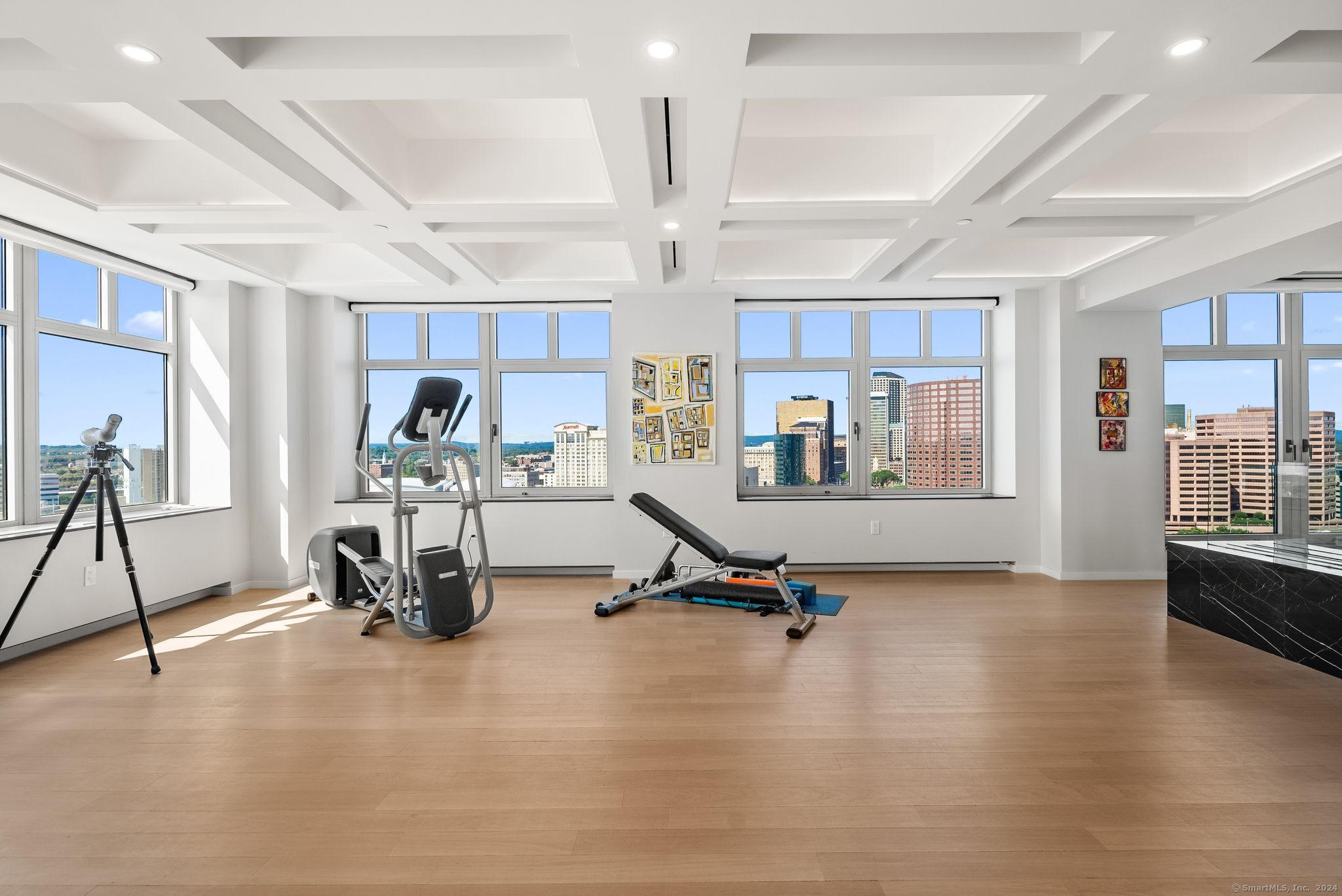 Photo 3 of 235 River Drive, East Hartford, CT