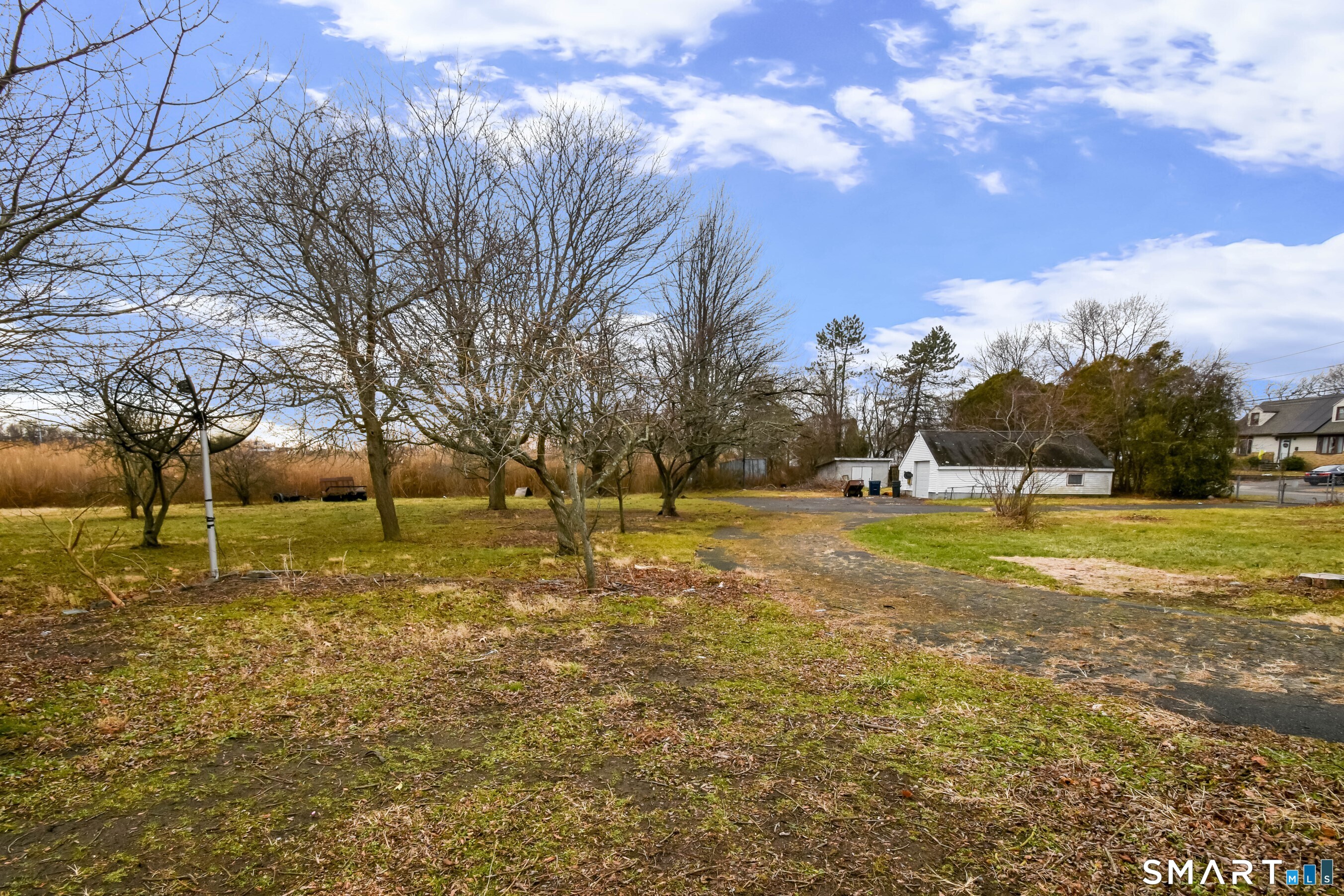 Homes for sale in Stratford, CT | 1260 Elm St, Stratford, CT 06615 | MLS# 24149857