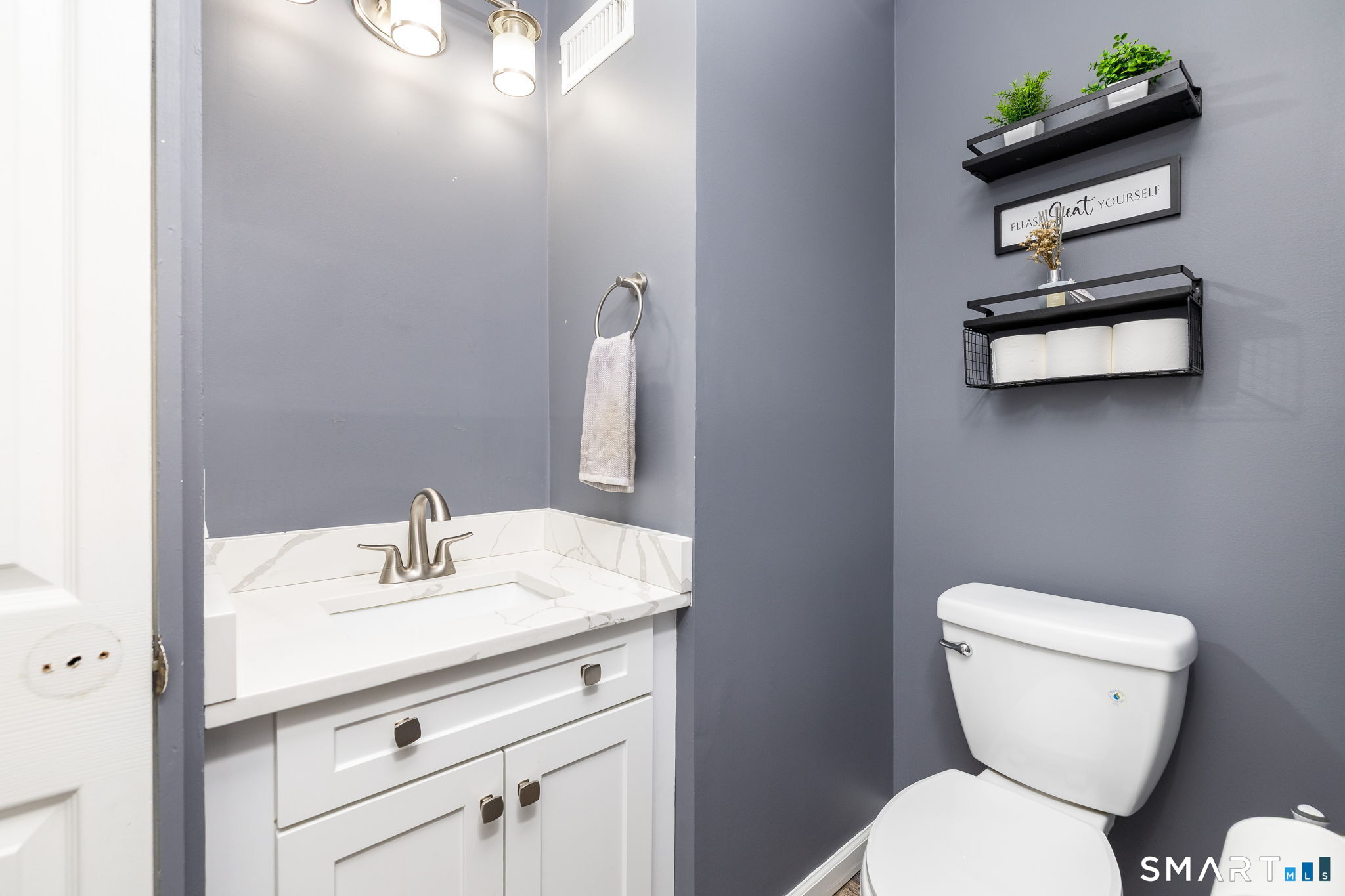 Photo 12 of 27 Folkstone Road, East Windsor, CT