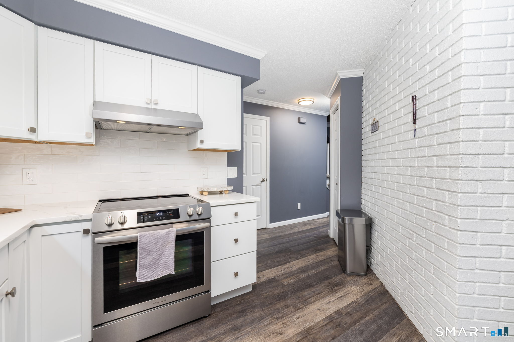 Photo 6 of 27 Folkstone Road, East Windsor, CT