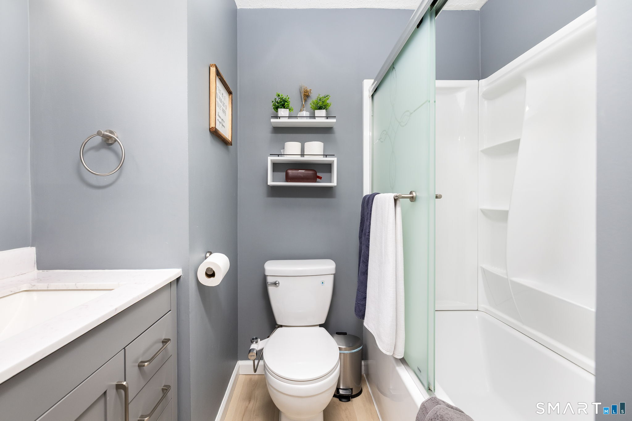 Photo 18 of 27 Folkstone Road, East Windsor, CT