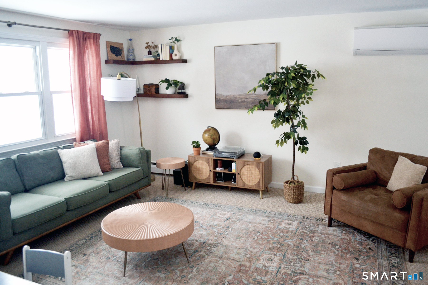 Photo 4 of 238 Willowcrest Drive, Windsor, CT