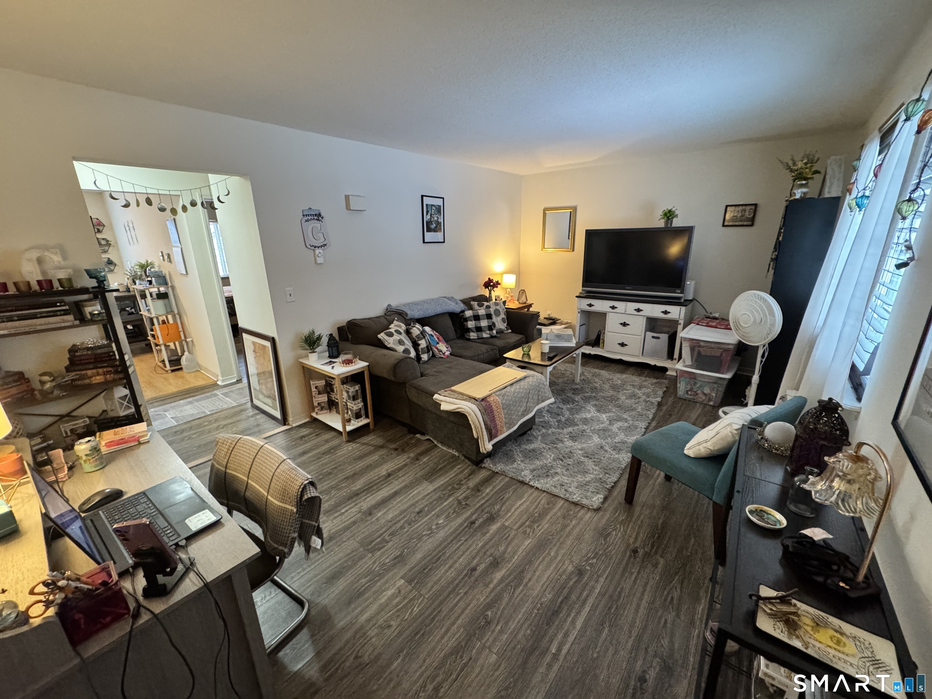 Homes for sale in Waterbury, CT | 35 Mountain Village Rd #16, Waterbury, CT 06706 | MLS# 24149847