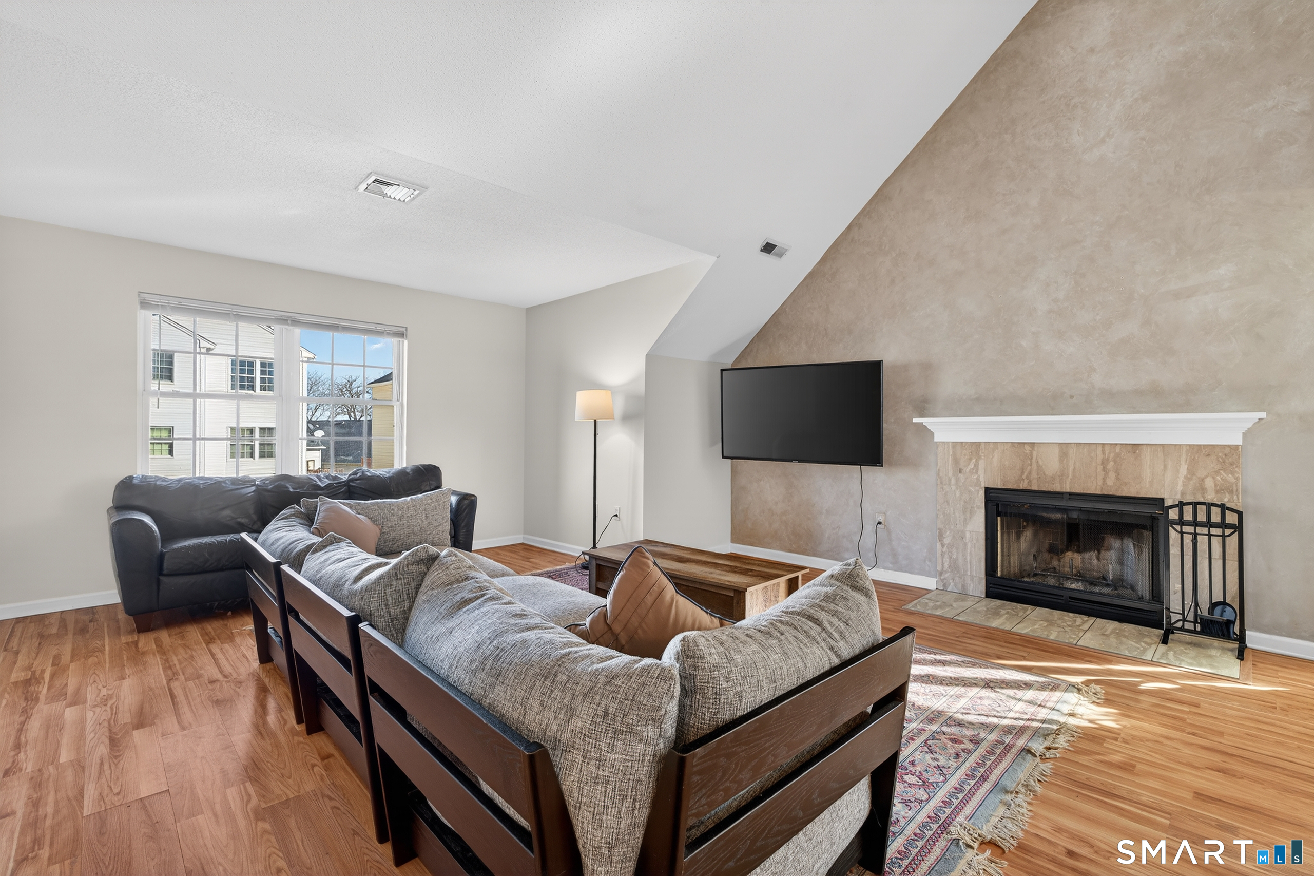 Homes for sale in Hamden, CT | 2390 State St #L17C, Hamden, CT 06517 | MLS# 24147891