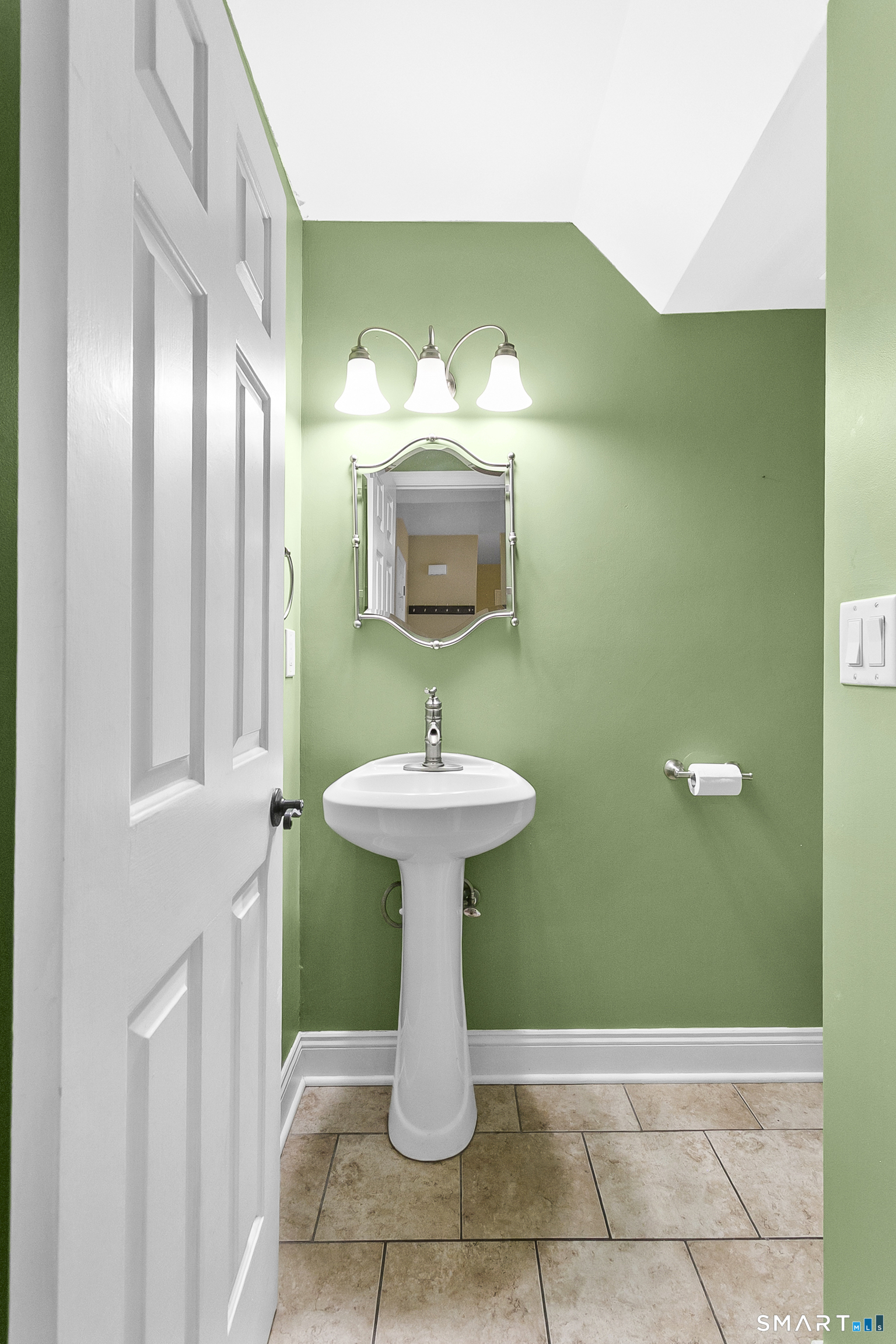 Homes for sale in Stamford, CT | 1230 Hope St #APT 7, Stamford, CT 06907 | MLS# 24149684