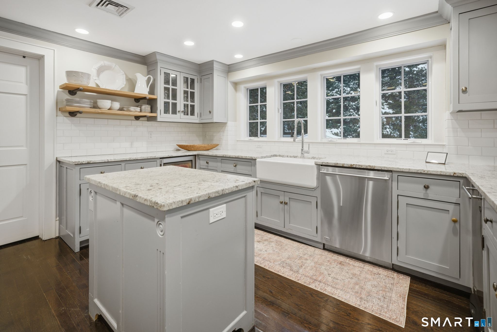 Photo 5 of 115 Fern Street, Fairfield, CT