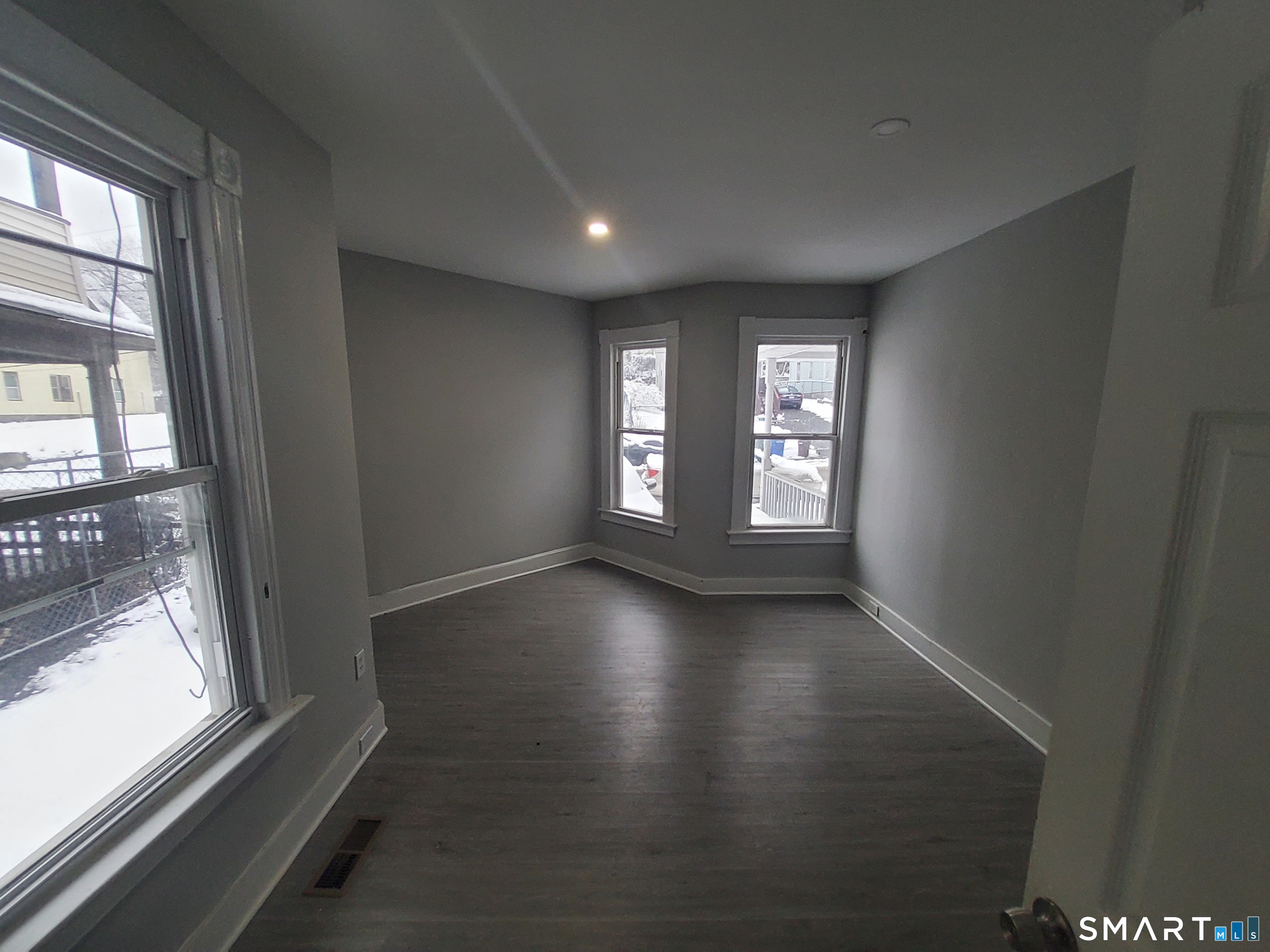 Photo 3 of 11 Ridgewood Street, Waterbury, CT