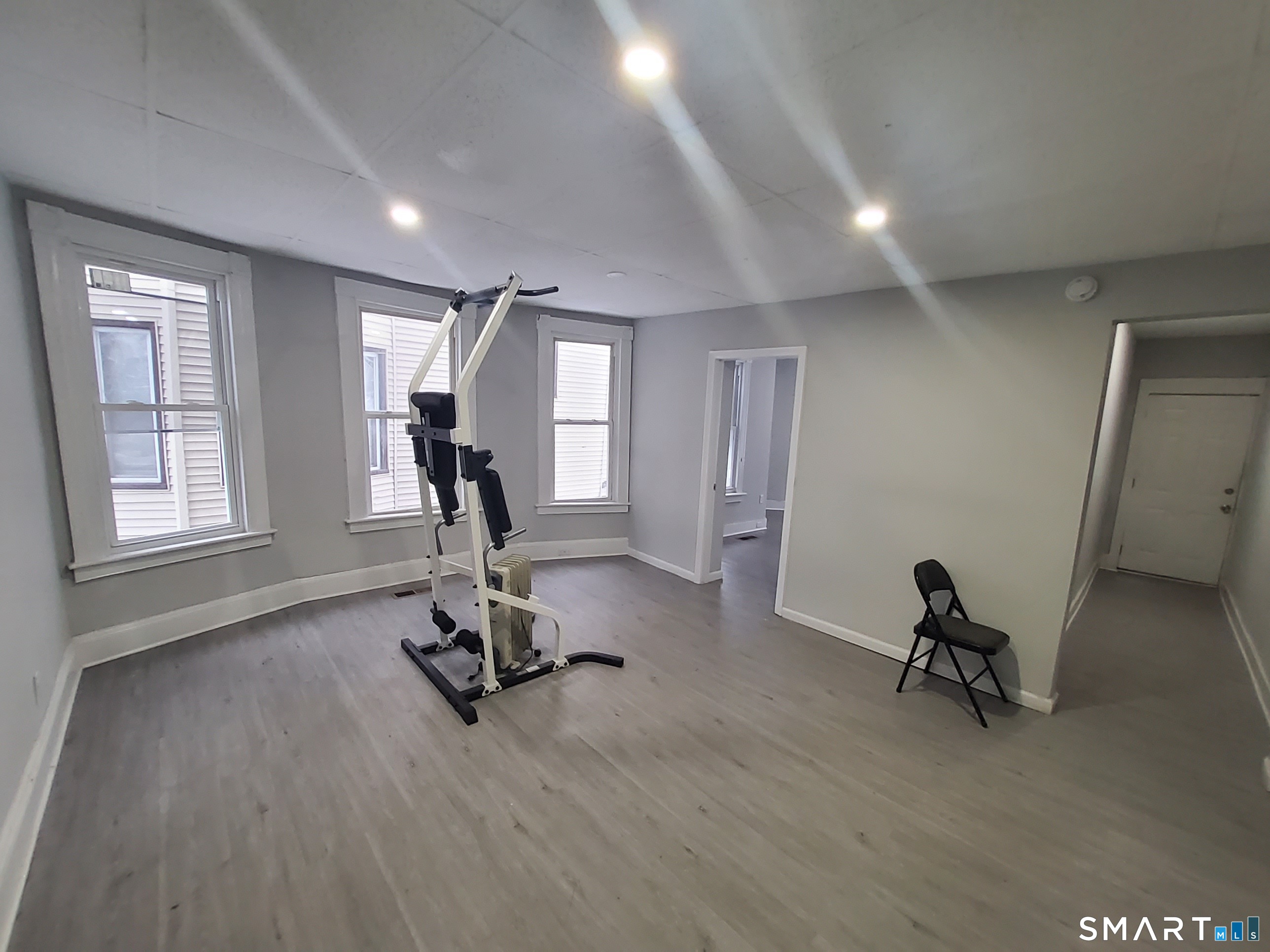 Photo 5 of 11 Ridgewood Street, Waterbury, CT