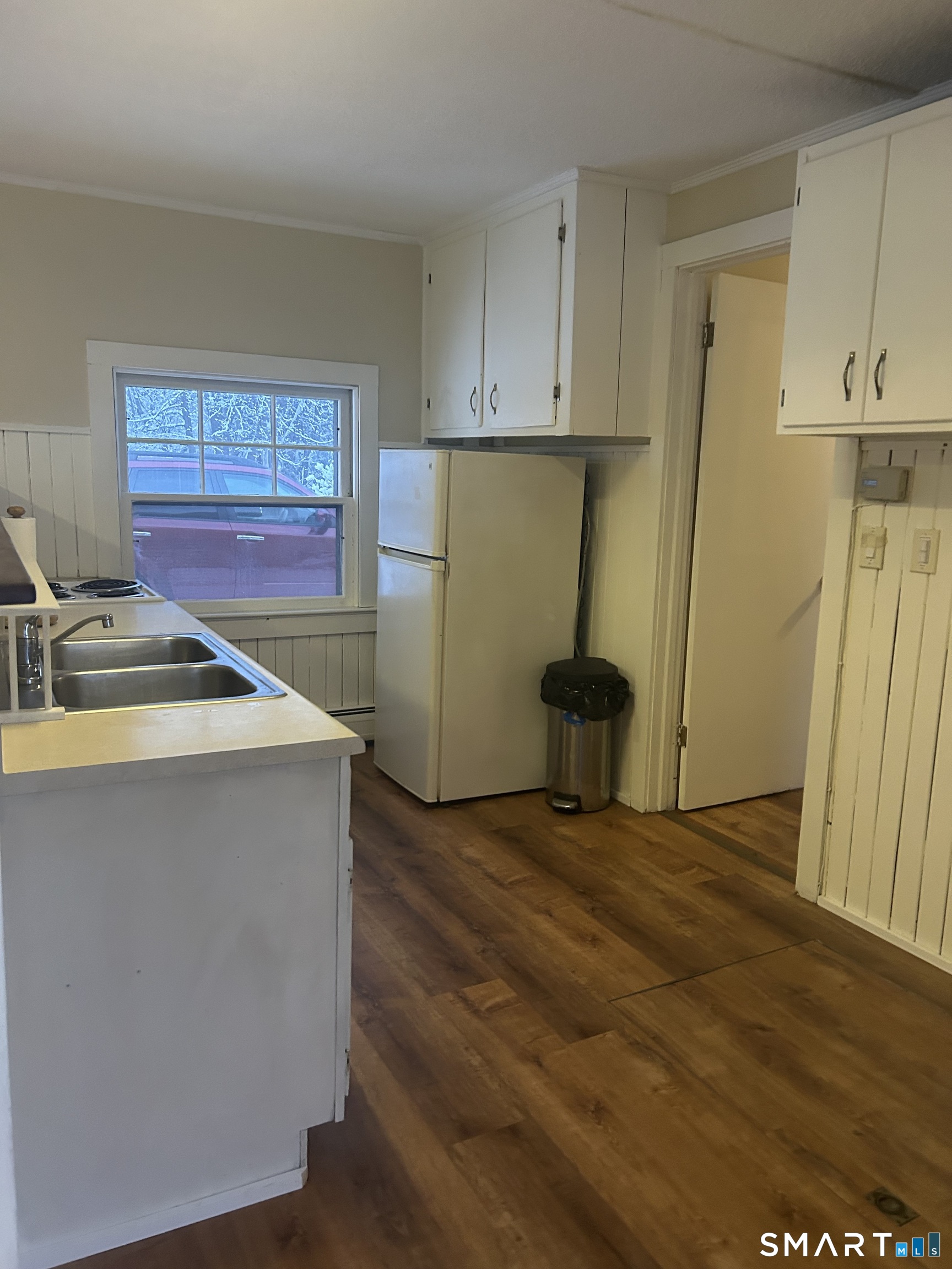 Photo 4 of 673 Lovely Street, Avon, CT