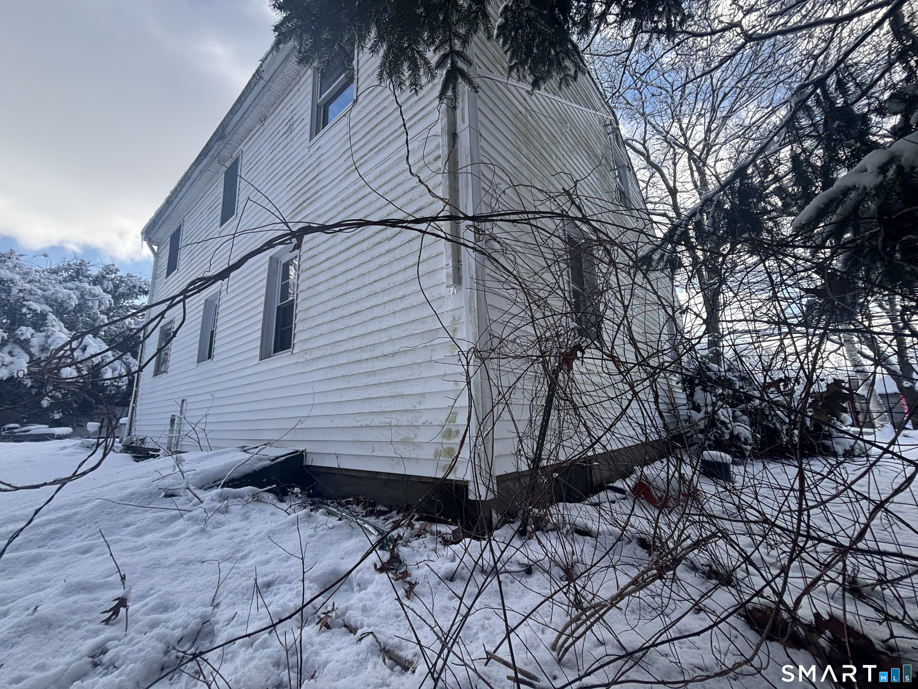 Photo 8 of 222 Mountain Road, Ellington, CT