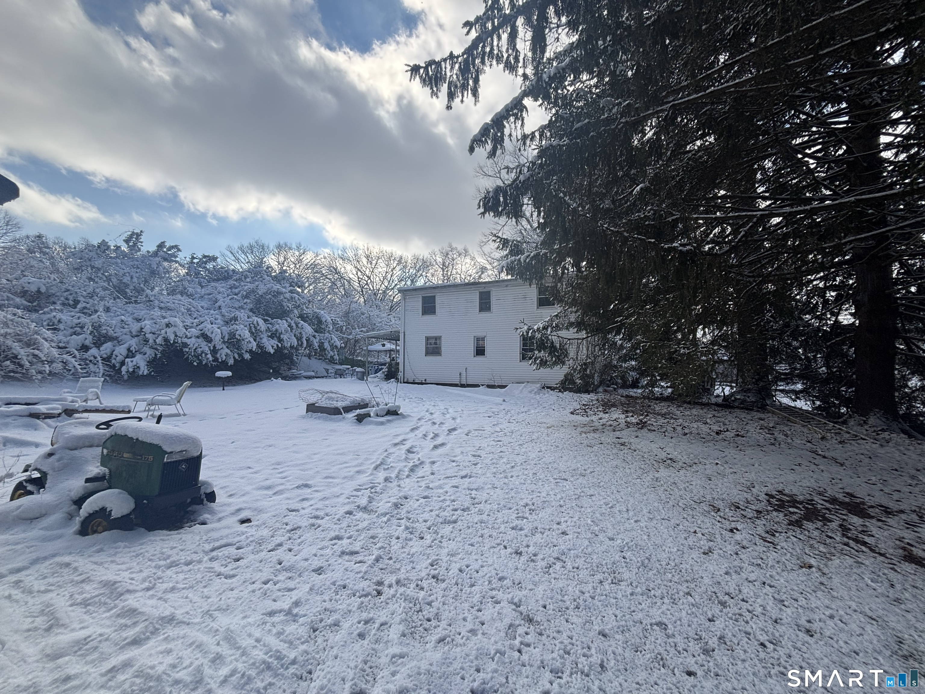 Photo 10 of 222 Mountain Road, Ellington, CT