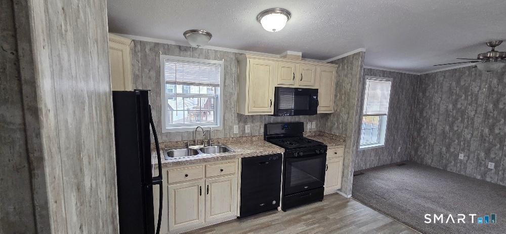 Homes for sale in East Windsor, CT | 294 S Main St #LOT 2, East Windsor, CT 06088 | MLS# 24149389