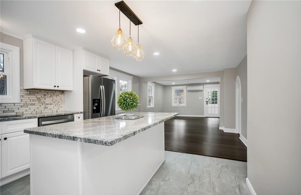 Photo 7 of 346 Middlebury Road, Middlebury, CT