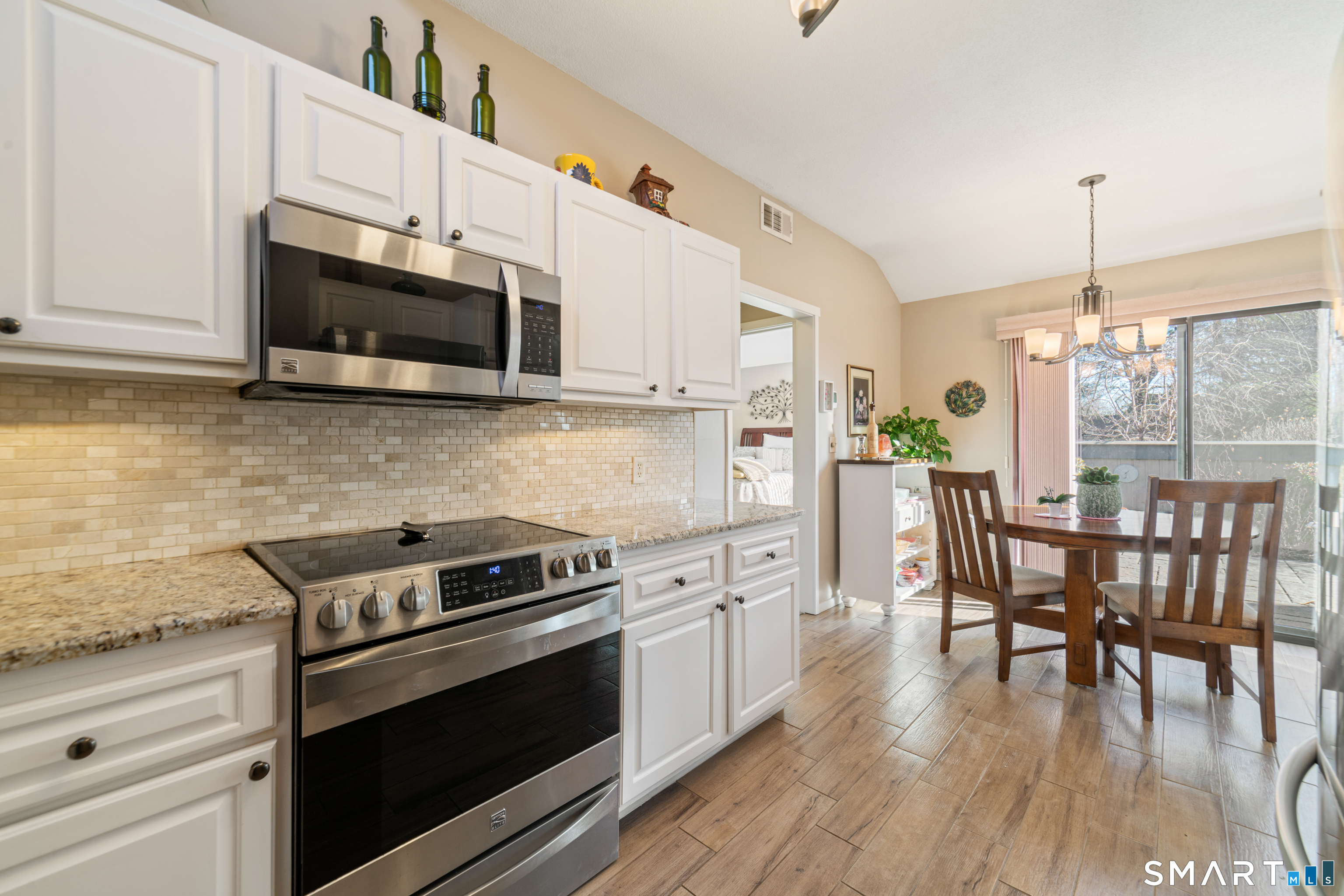 Homes for sale in Southbury, CT | 813 Heritage Vlg #A, Southbury, CT 06488 | MLS# 24149937