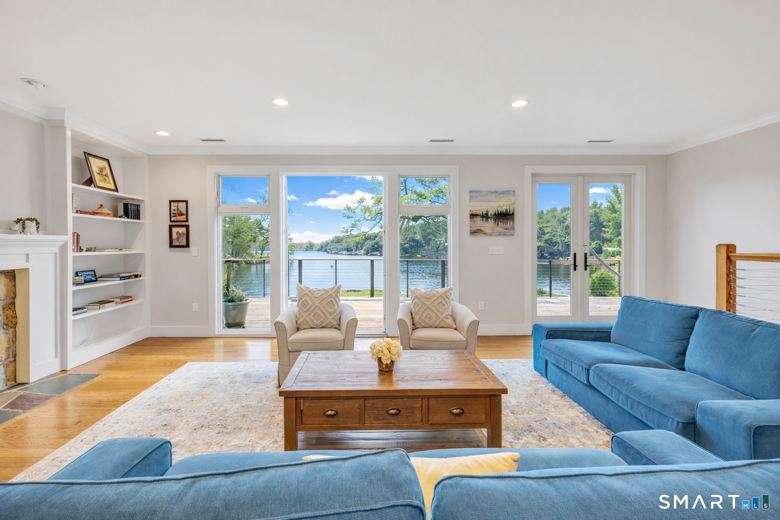 Homes for sale in Trumbull, CT | 7 Hemlock Trl, Trumbull, CT 06611 | MLS# 24149330