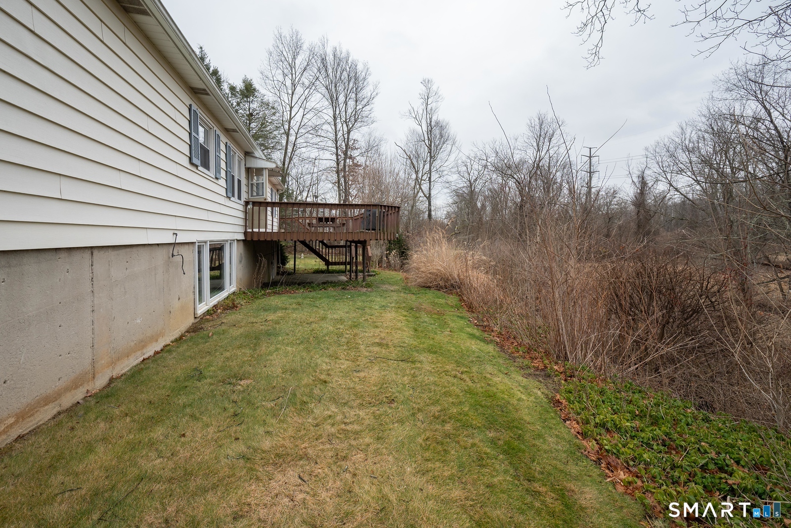 Homes for sale in Brookfield, CT | 18 Dean Rd, Brookfield, CT 06804 | MLS# 24149967